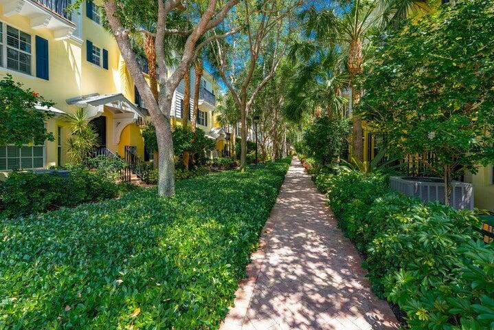347 Flamingo Drive