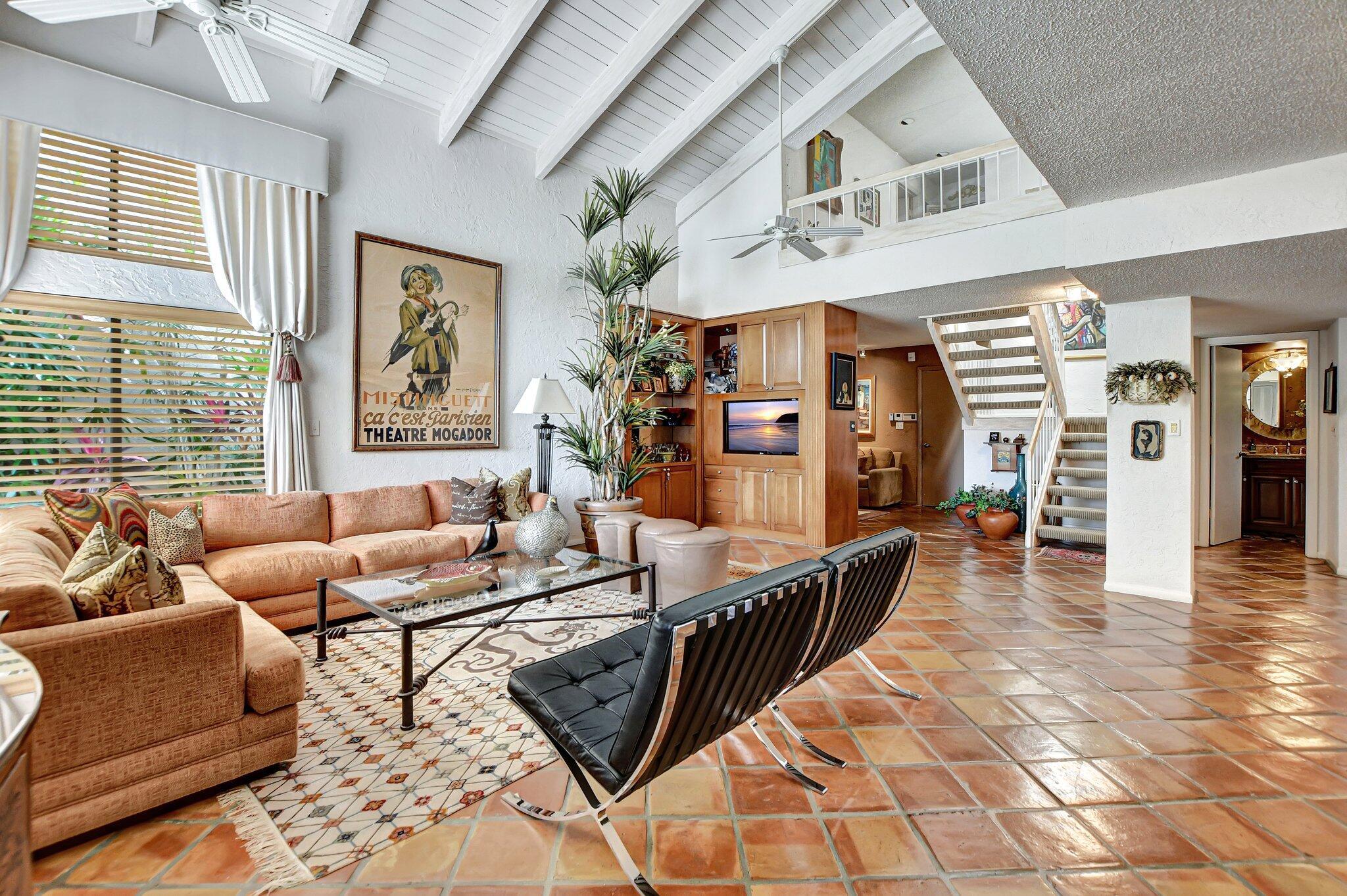 20160 Northcote Drive