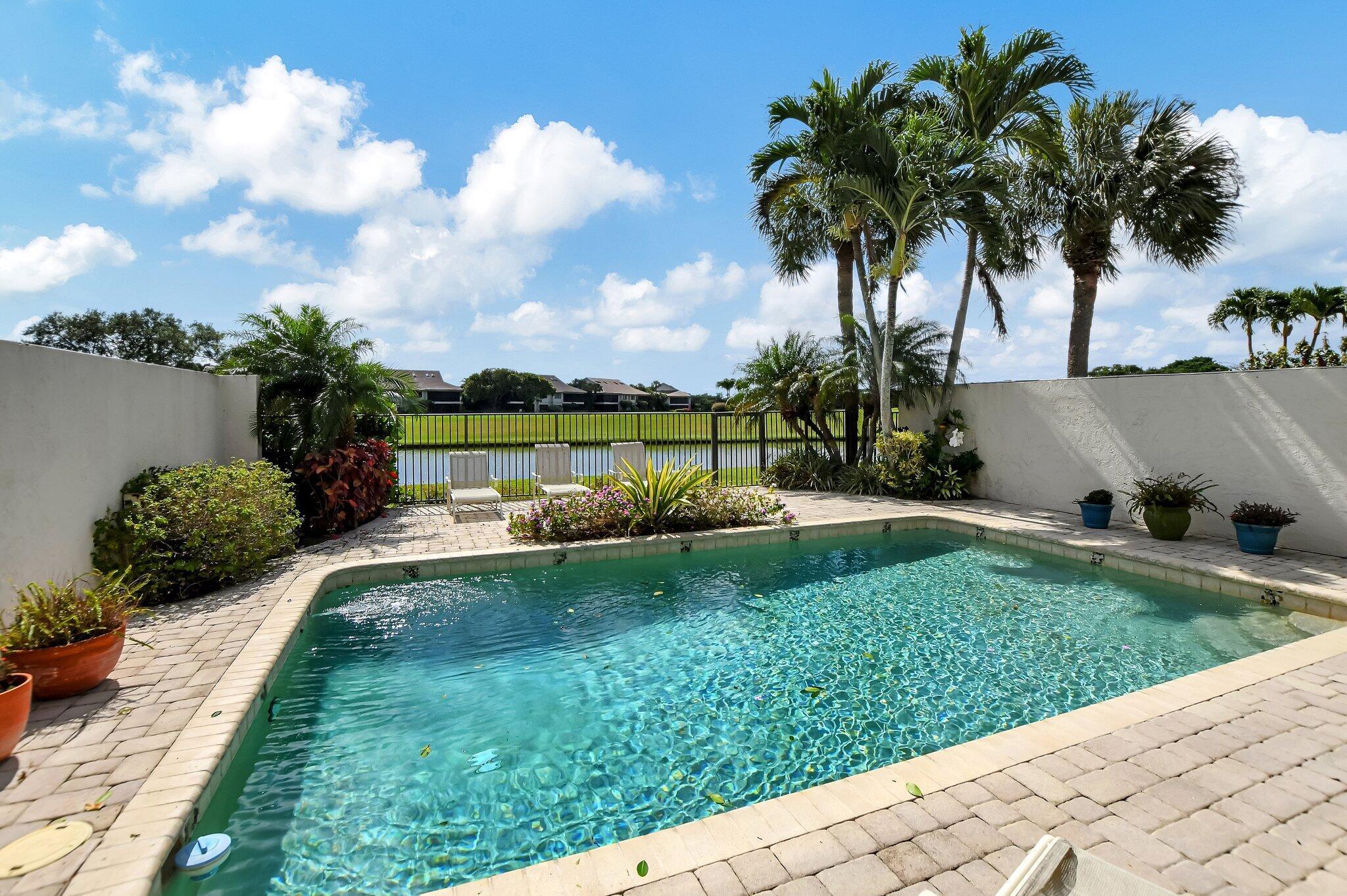 20160 Northcote Drive