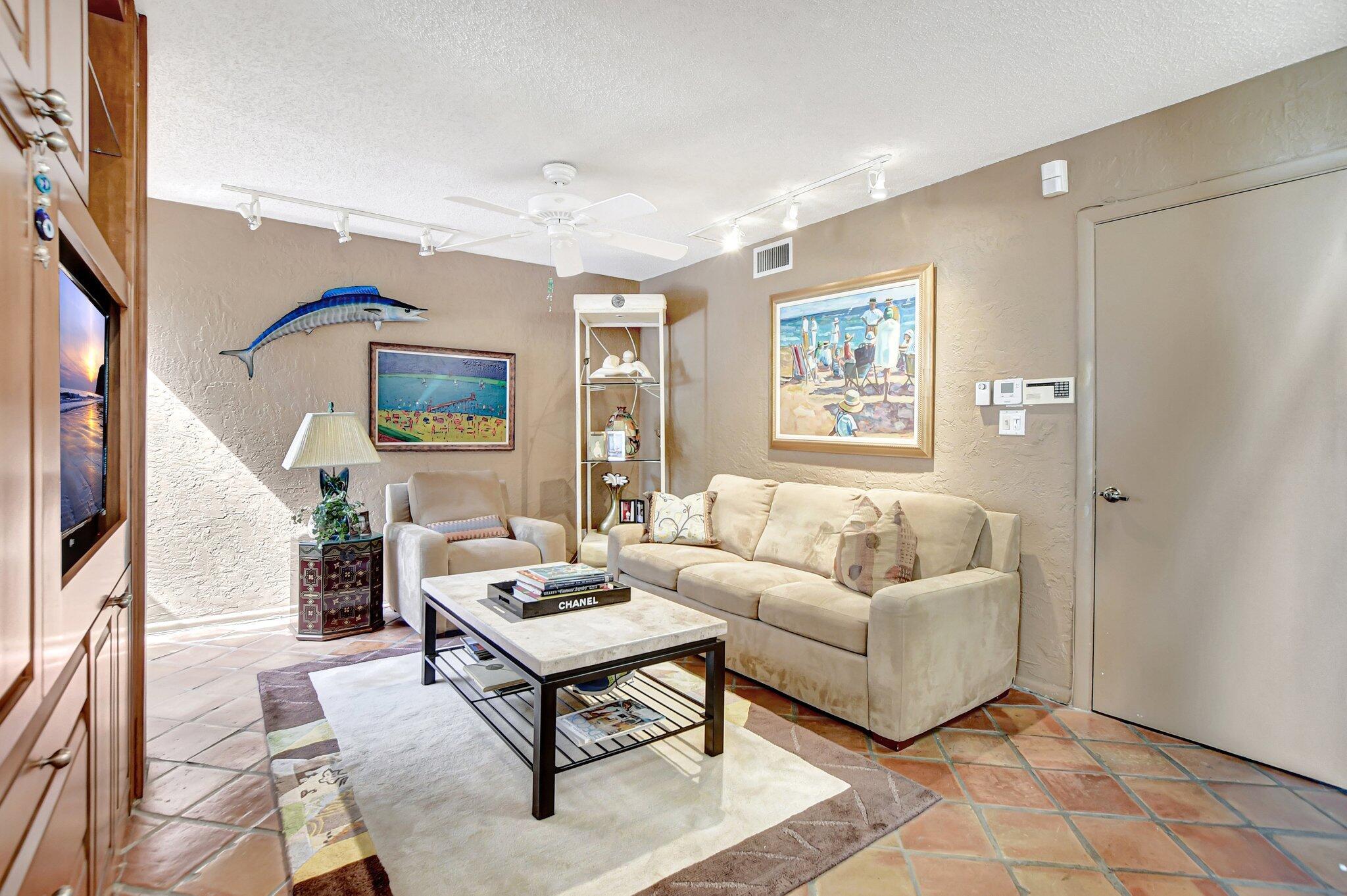 20160 Northcote Drive