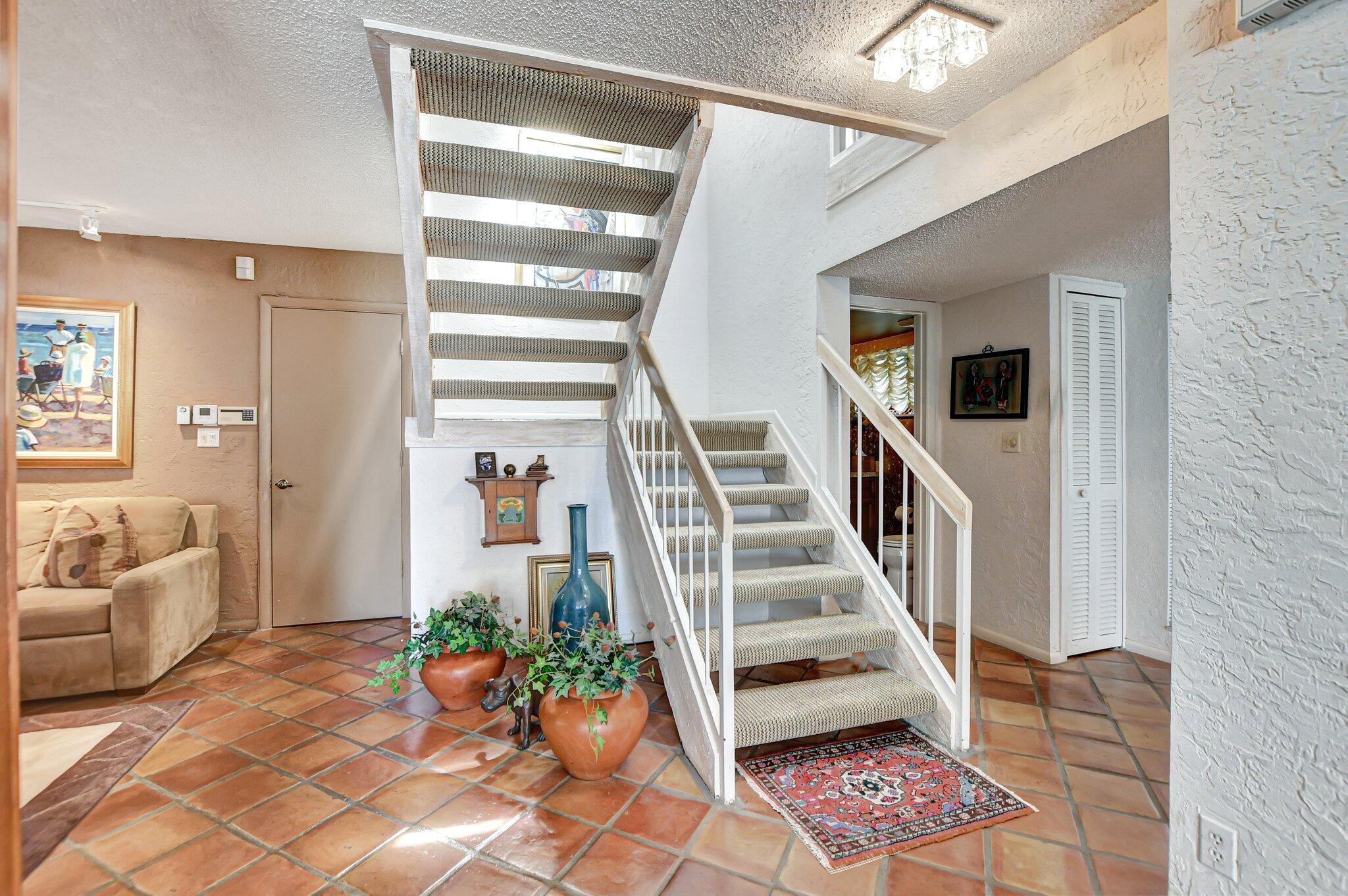 20160 Northcote Drive