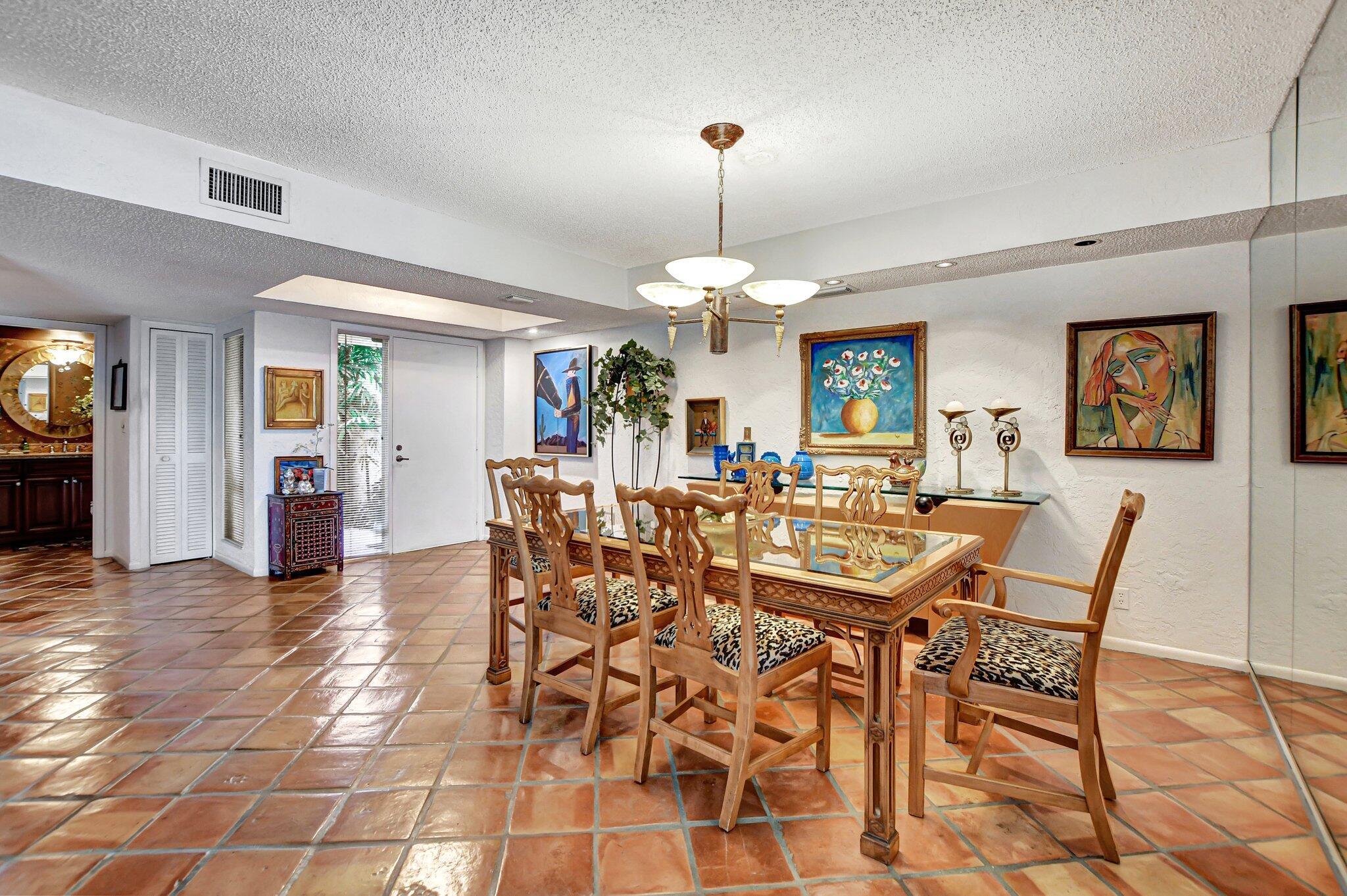 20160 Northcote Drive