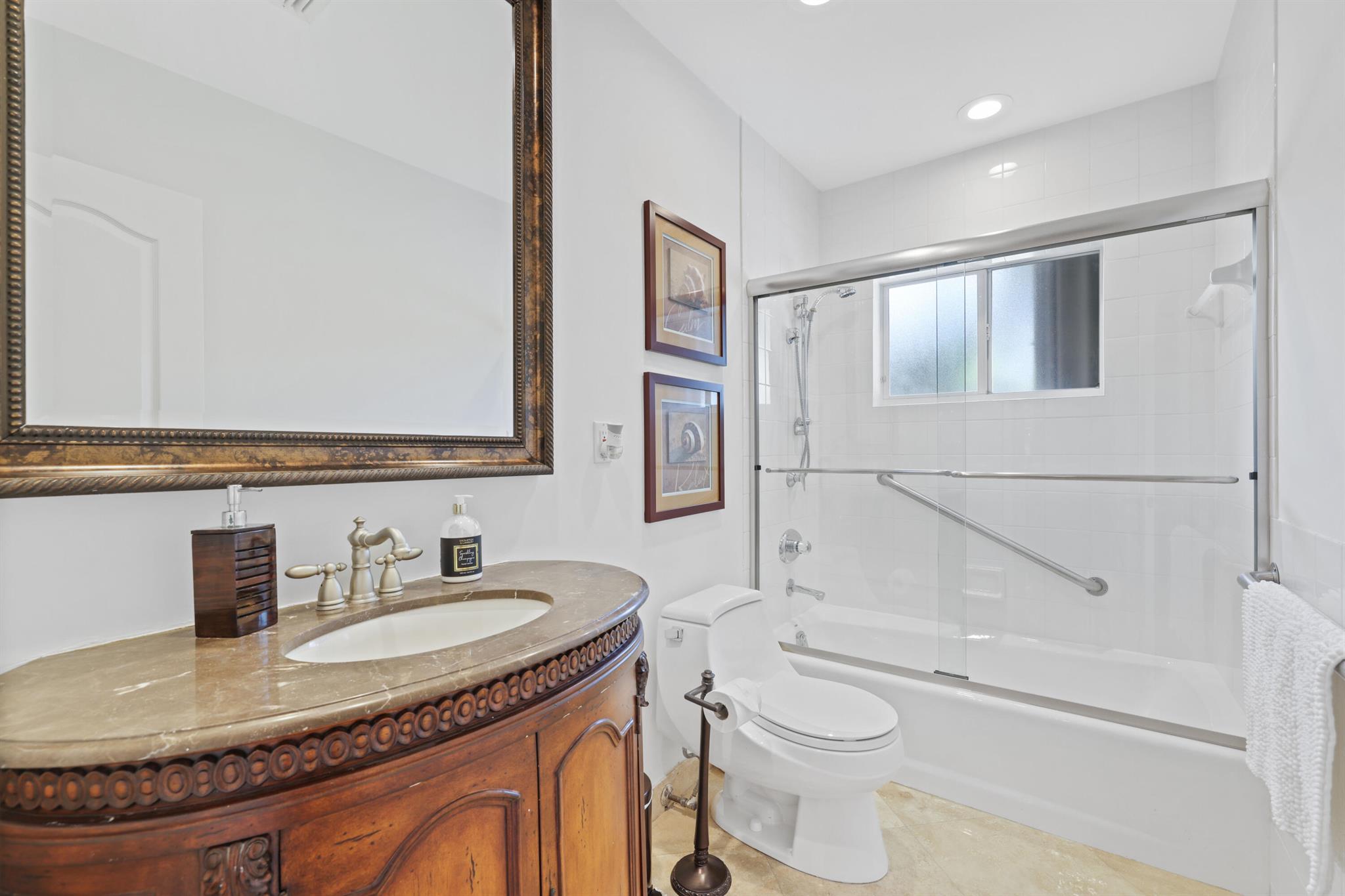 1255 Seminole Drive