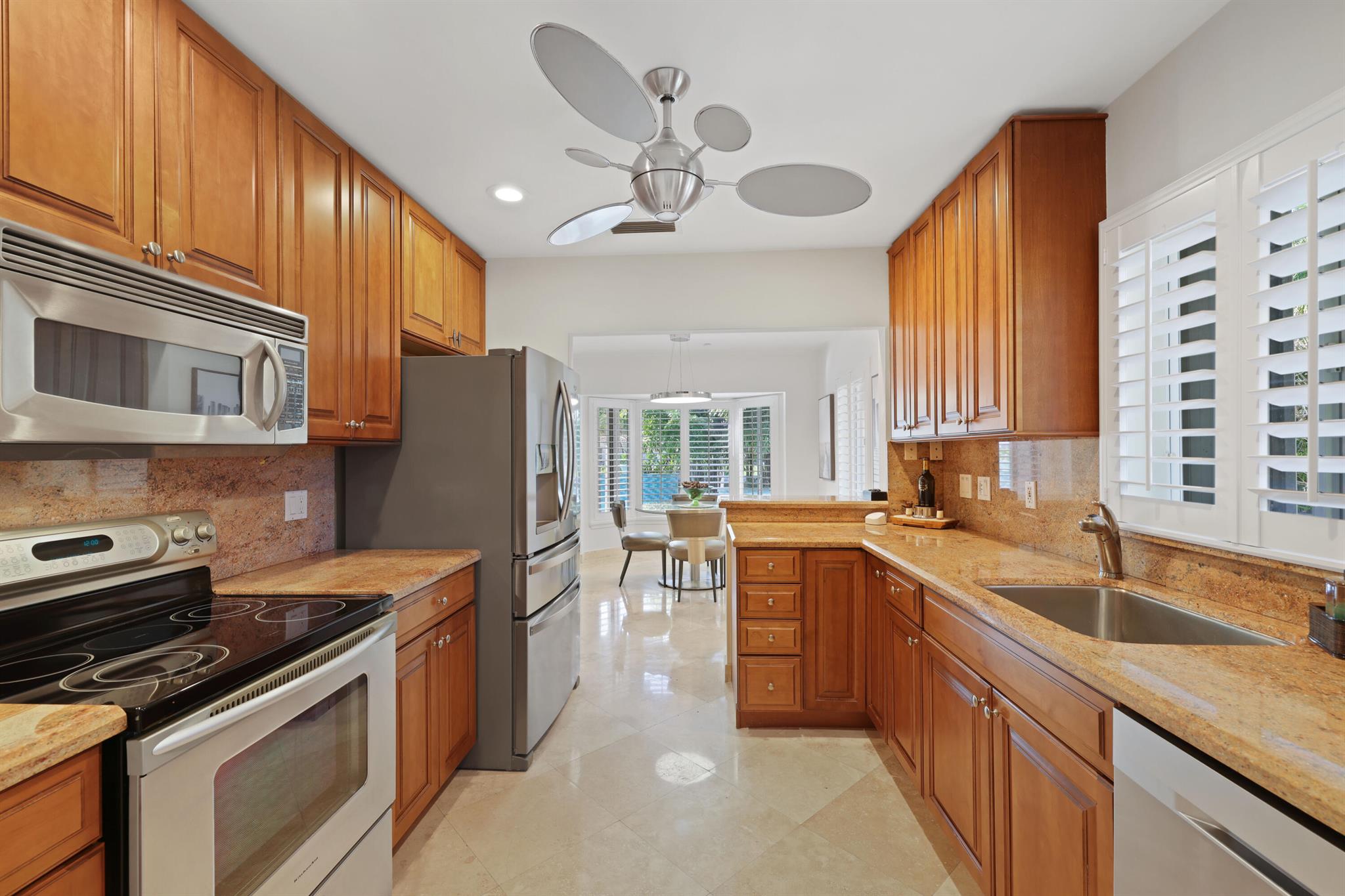 1255 Seminole Drive