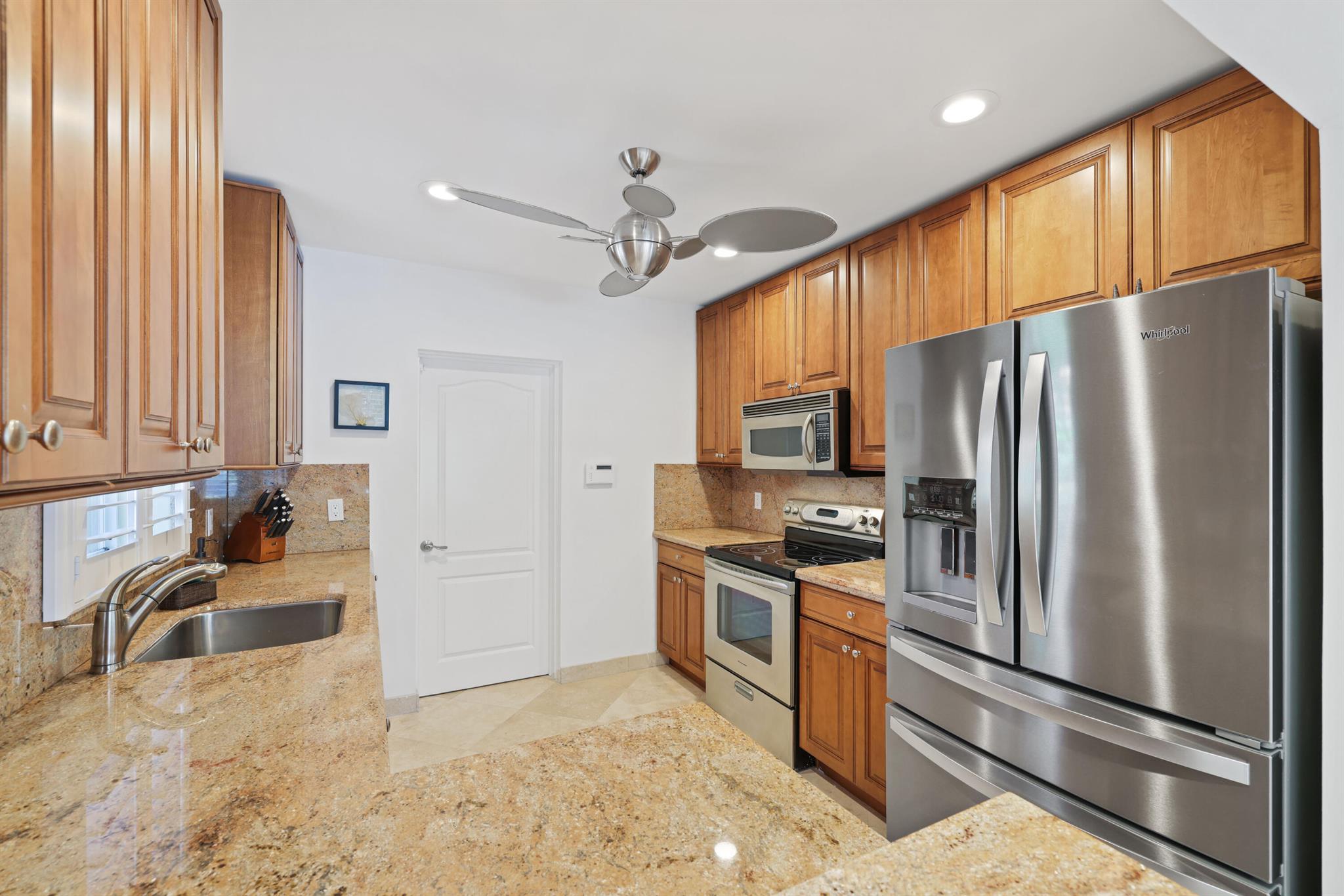 1255 Seminole Drive