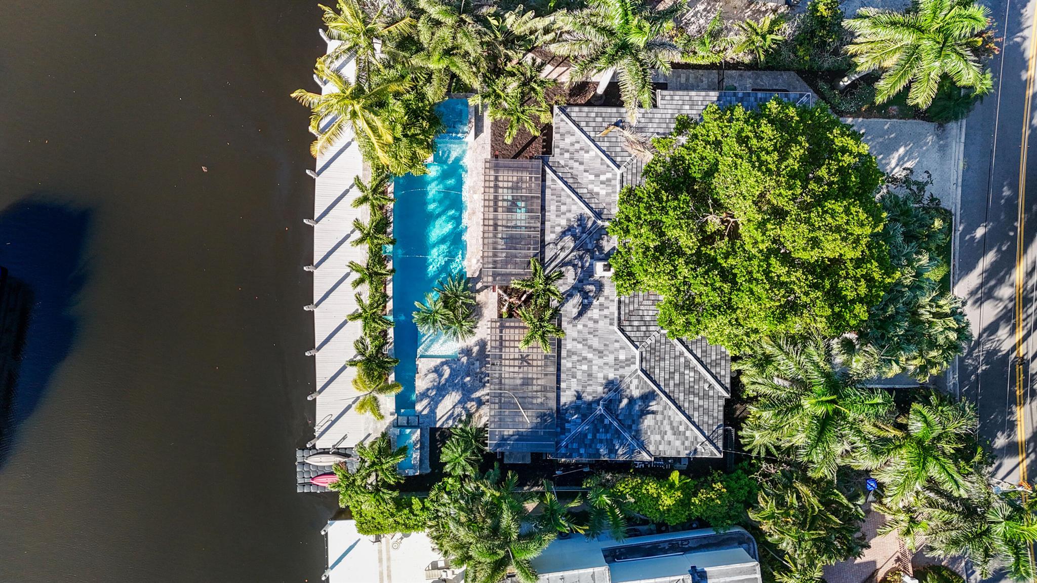 1255 Seminole Drive