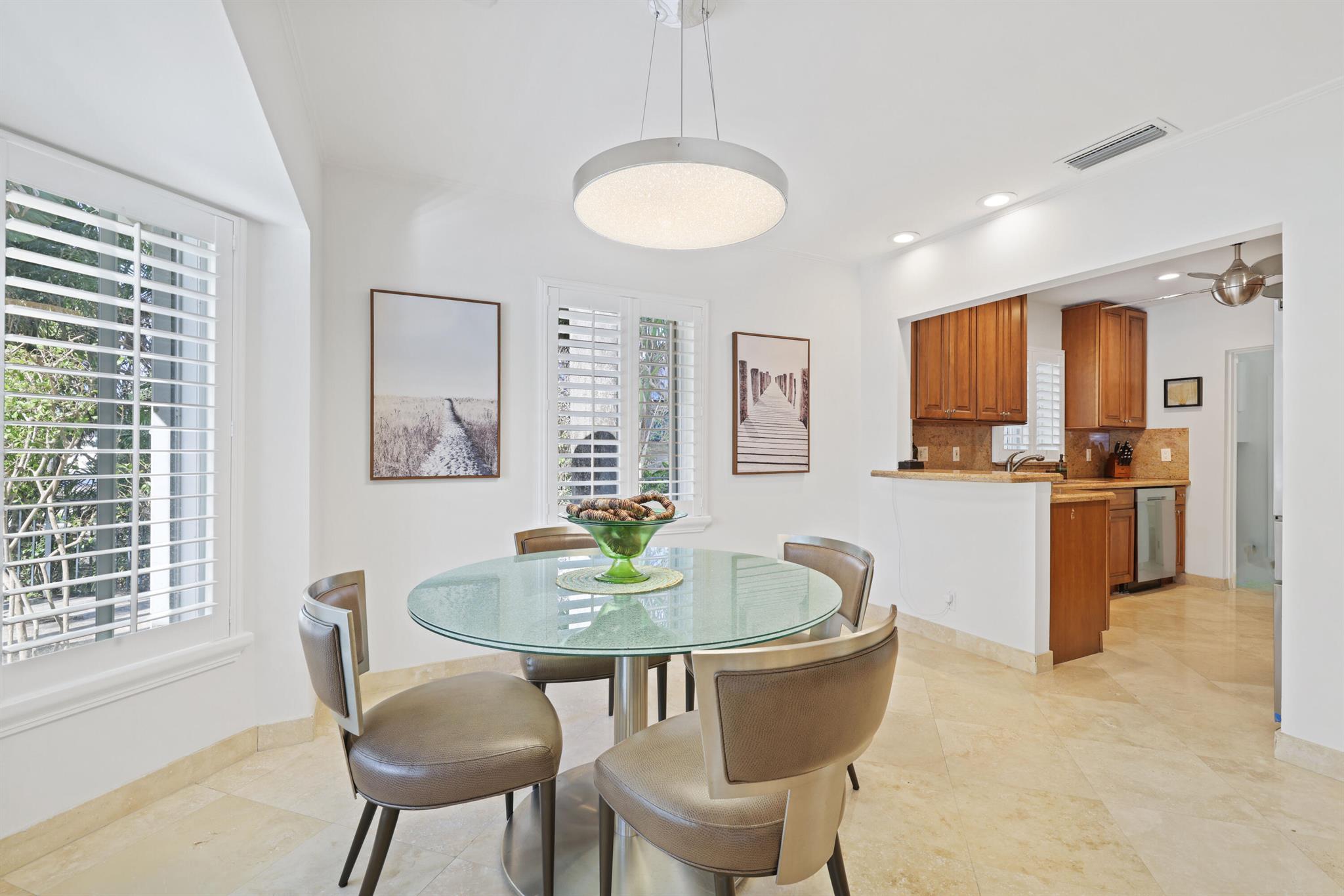 1255 Seminole Drive