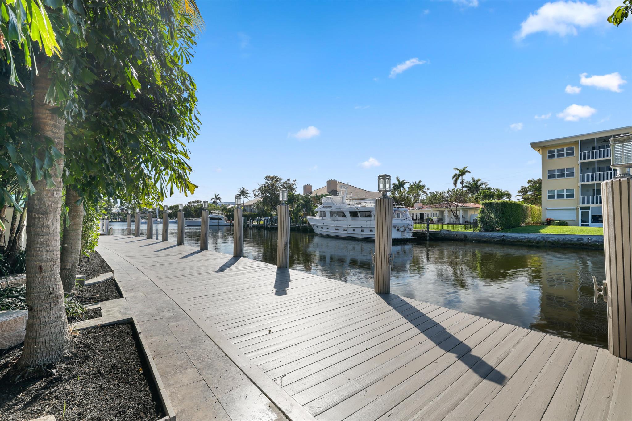 1255 Seminole Drive