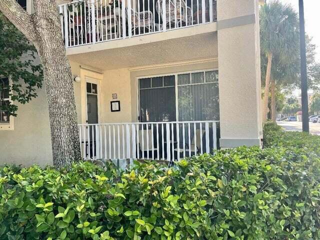 4736 Chancellor Drive 13