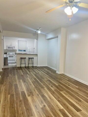 4736 Chancellor Drive 13