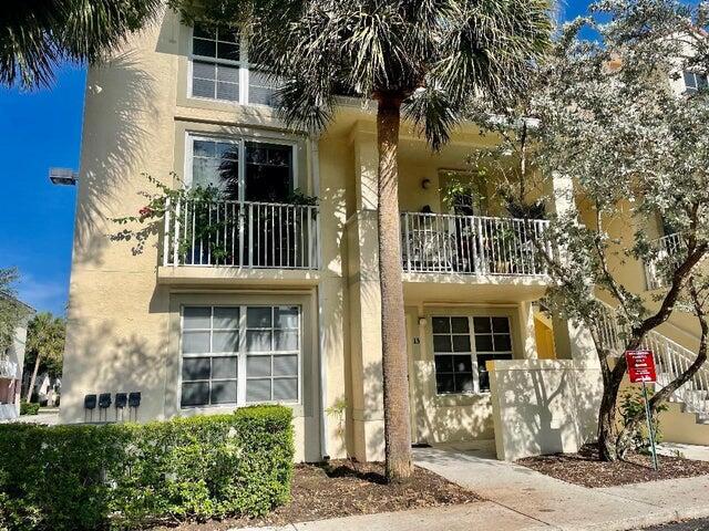 4736 Chancellor Drive 13