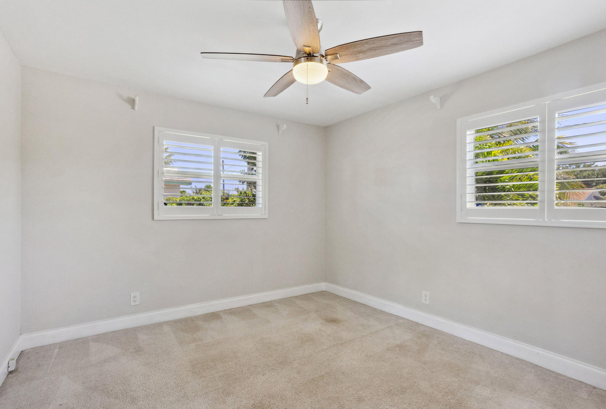 149 SE 27th Way