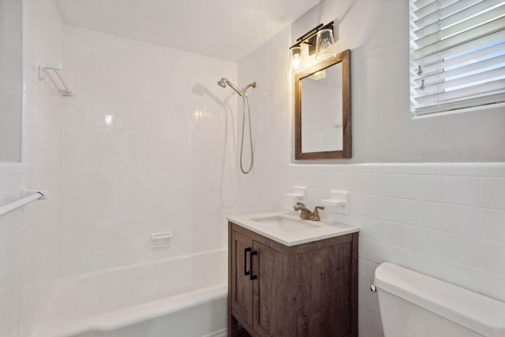 149 SE 27th Way