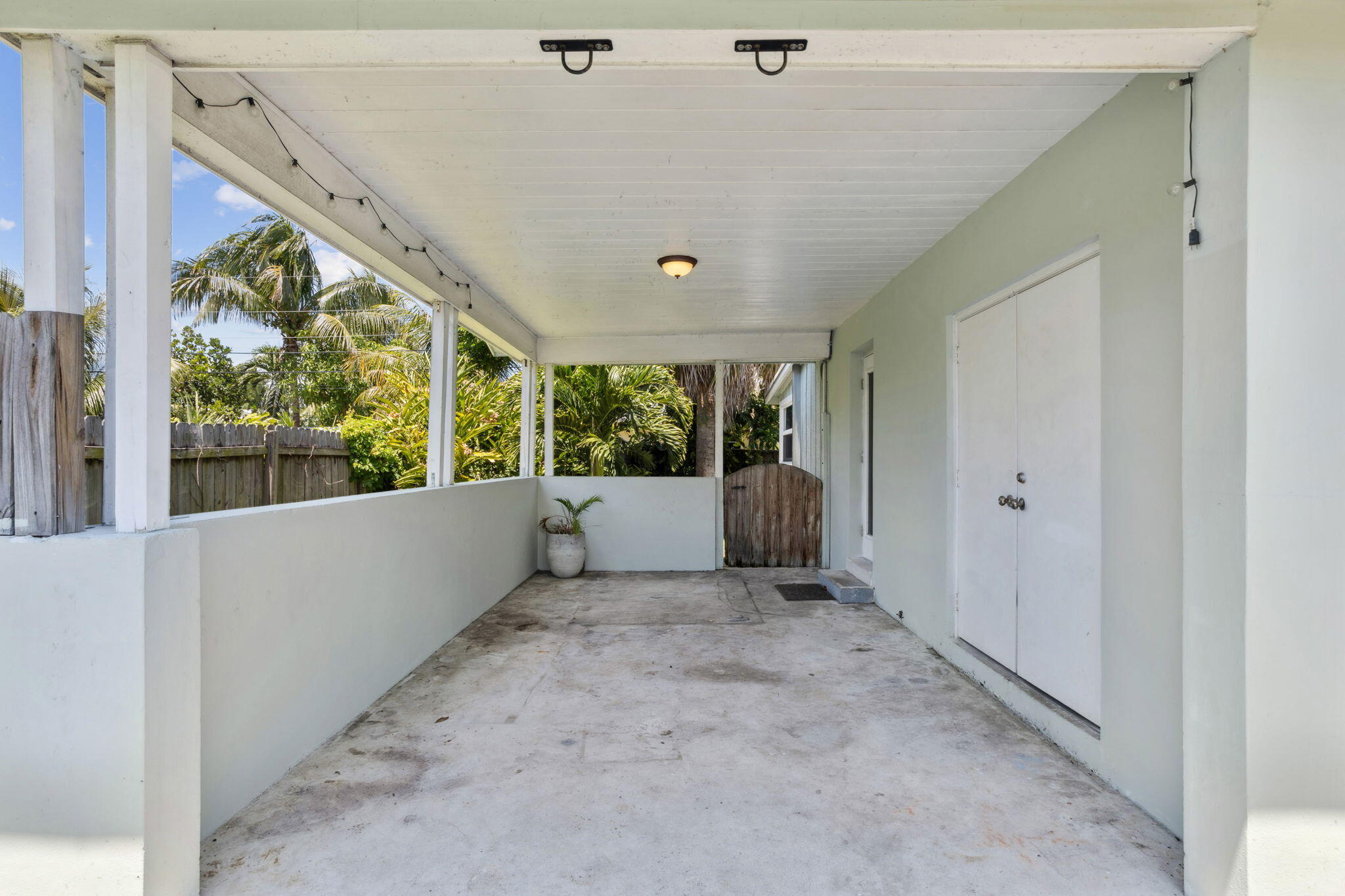 149 SE 27th Way