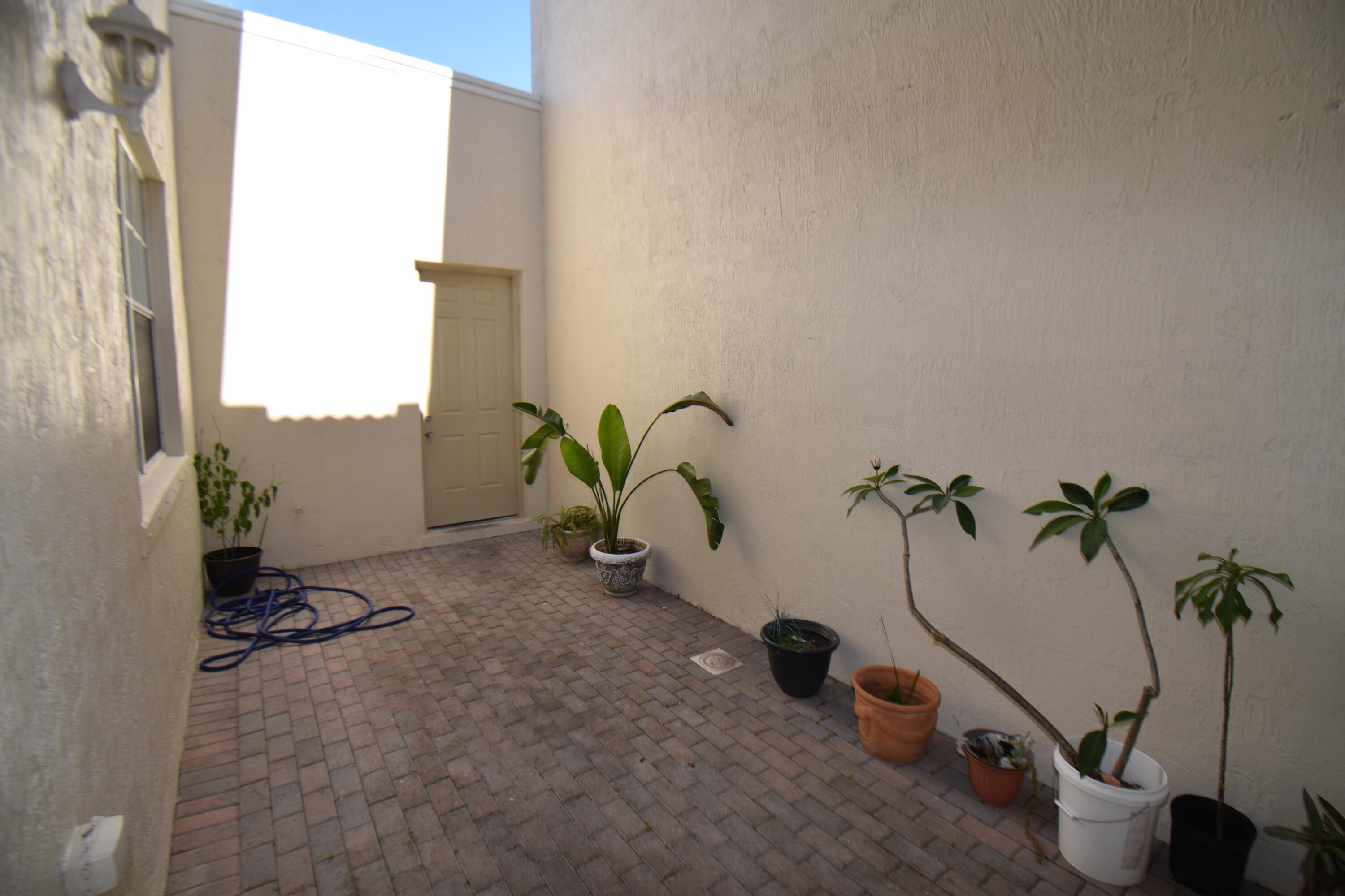 2397 NW 7th Street