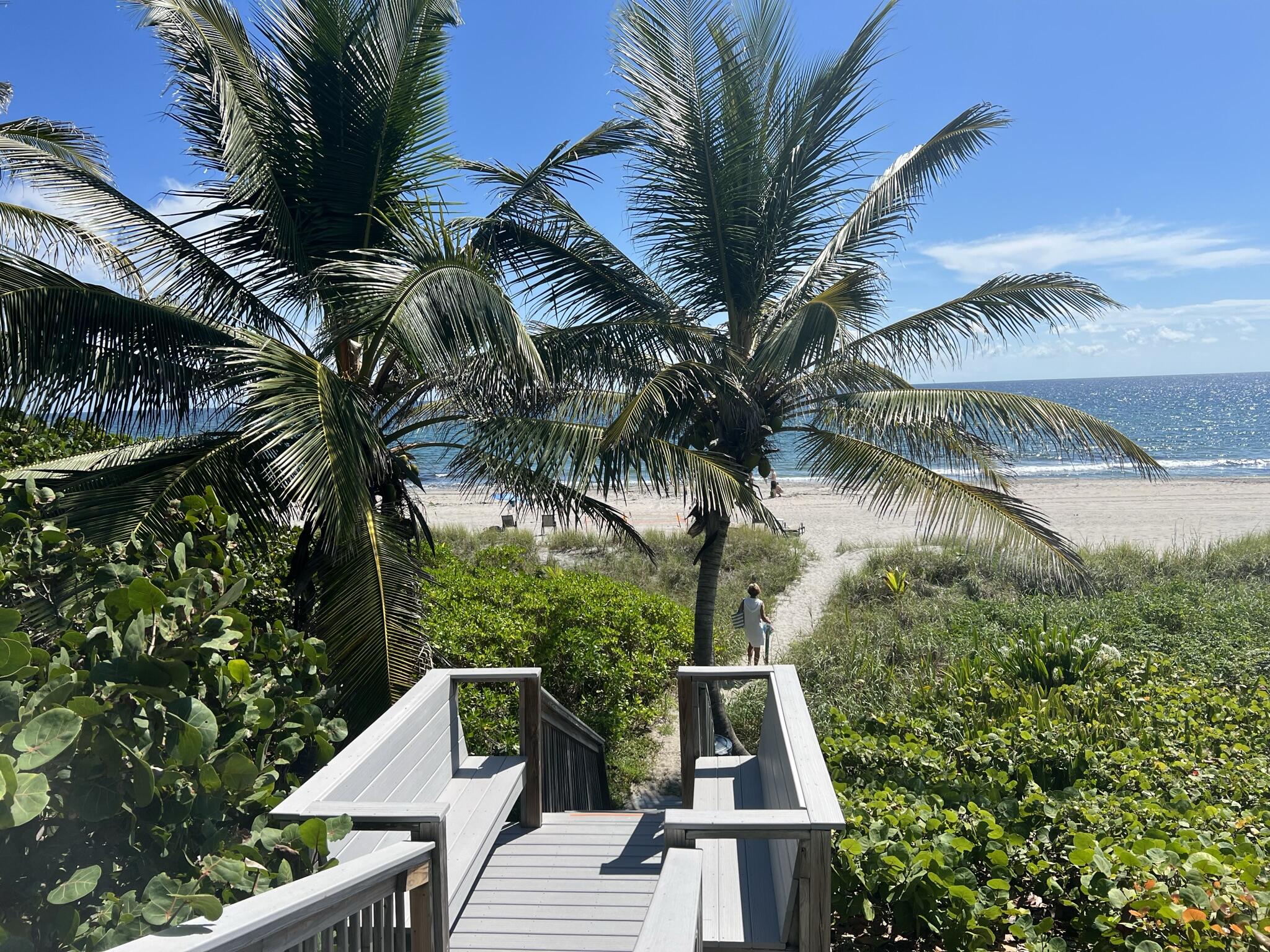 2121 N Ocean Boulevard 609w