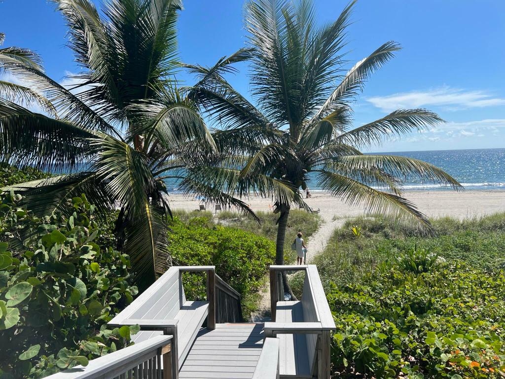 2121 N Ocean Boulevard 609w