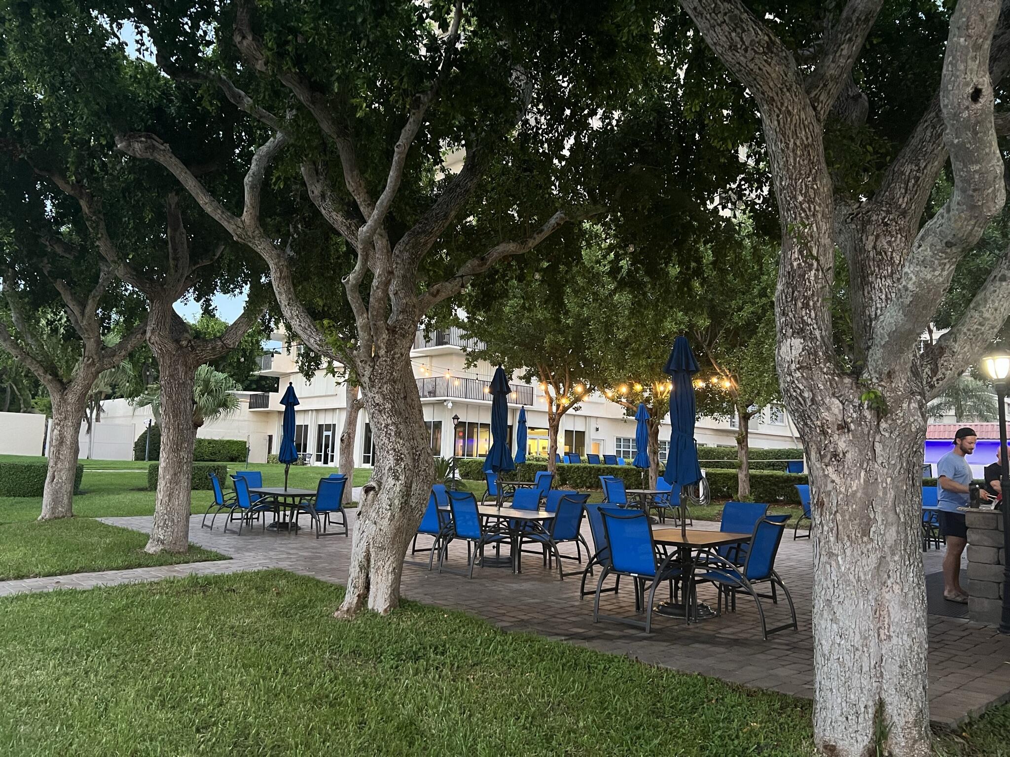 2121 N Ocean Boulevard 609w