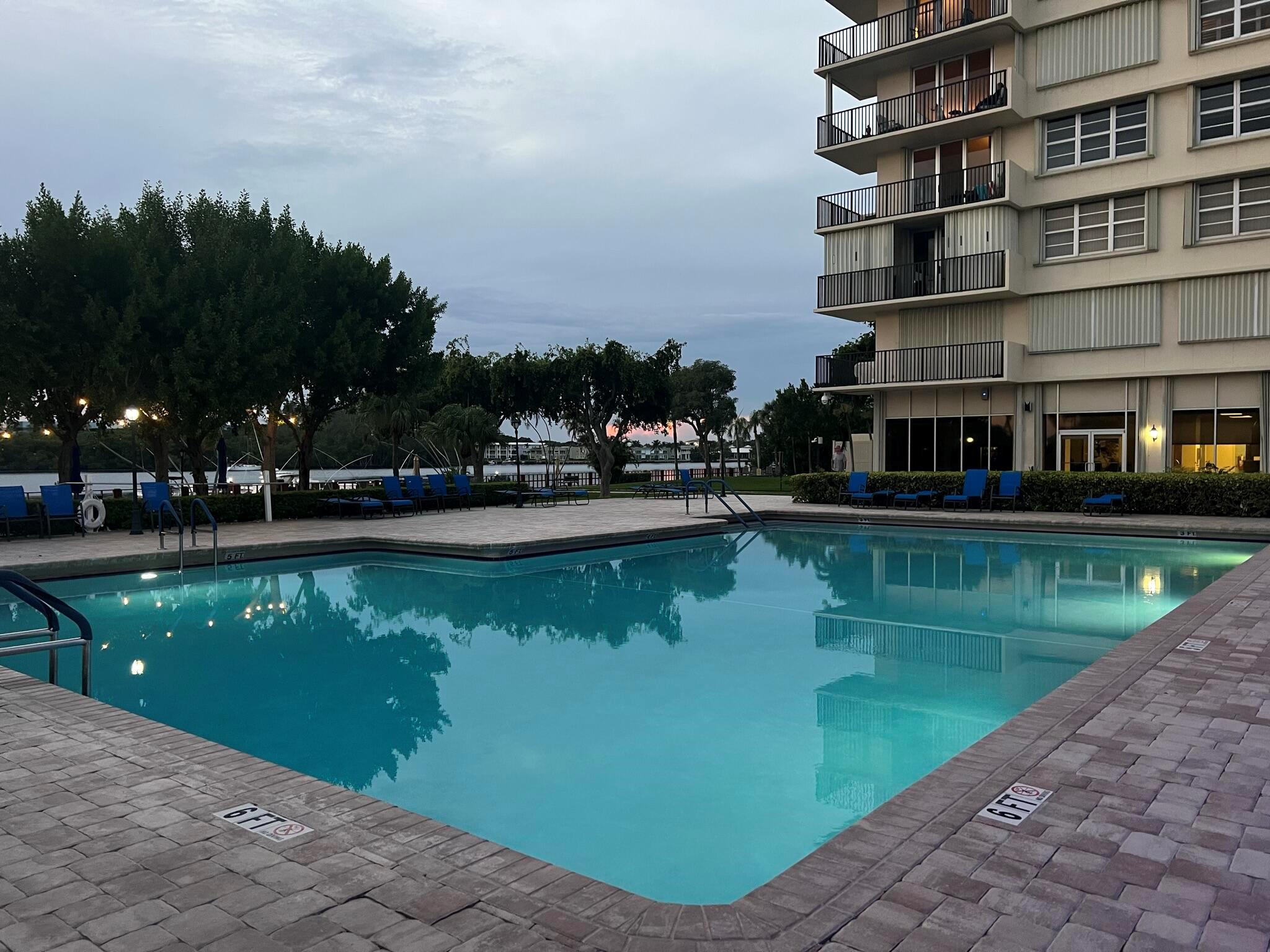 2121 N Ocean Boulevard 609w