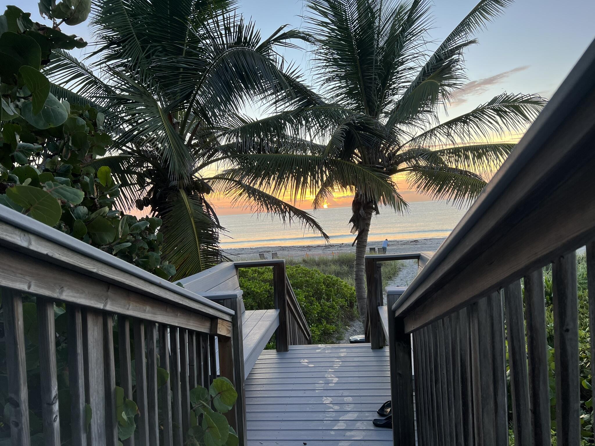 2121 N Ocean Boulevard 609w