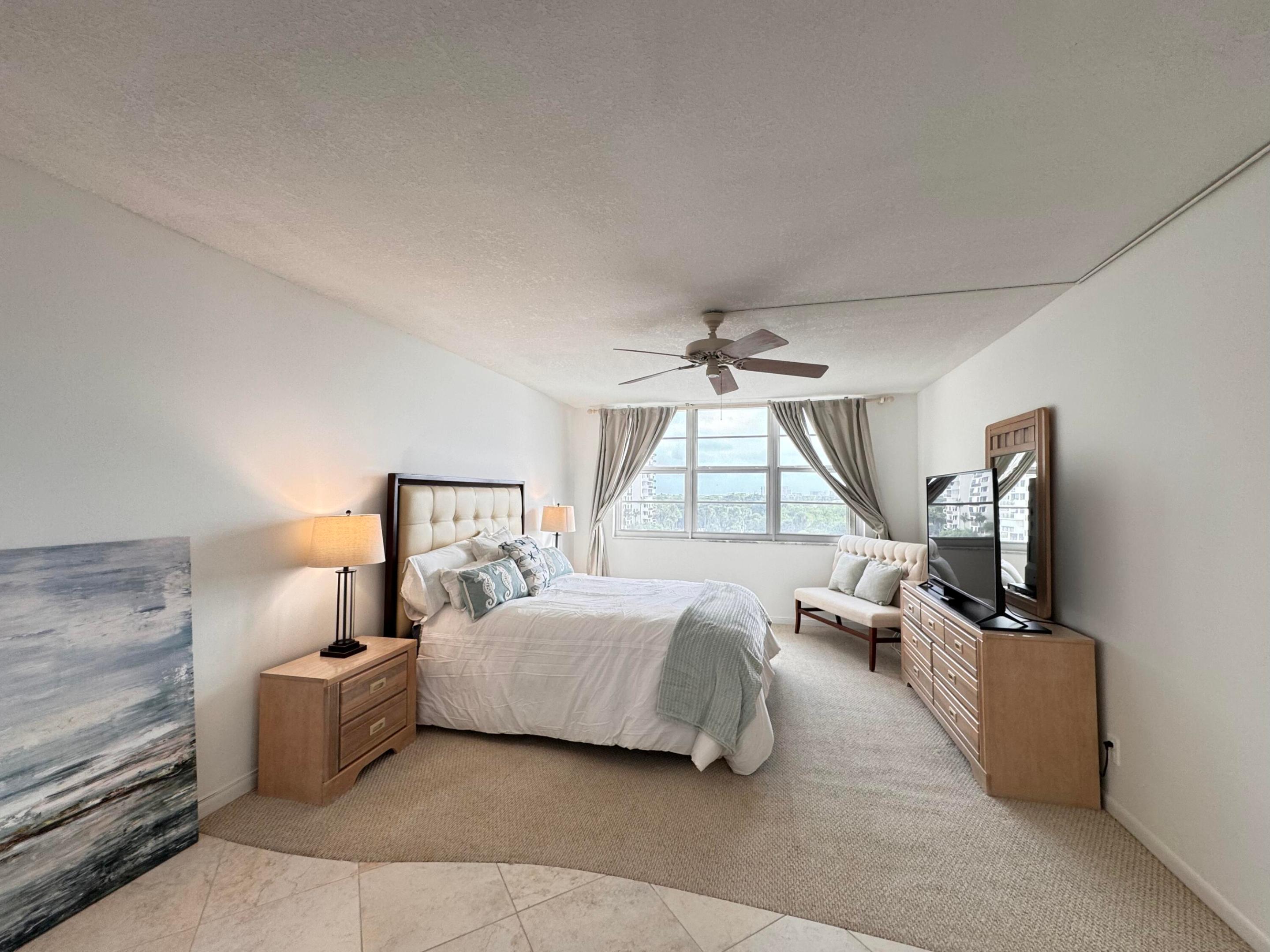 2121 N Ocean Boulevard 609w