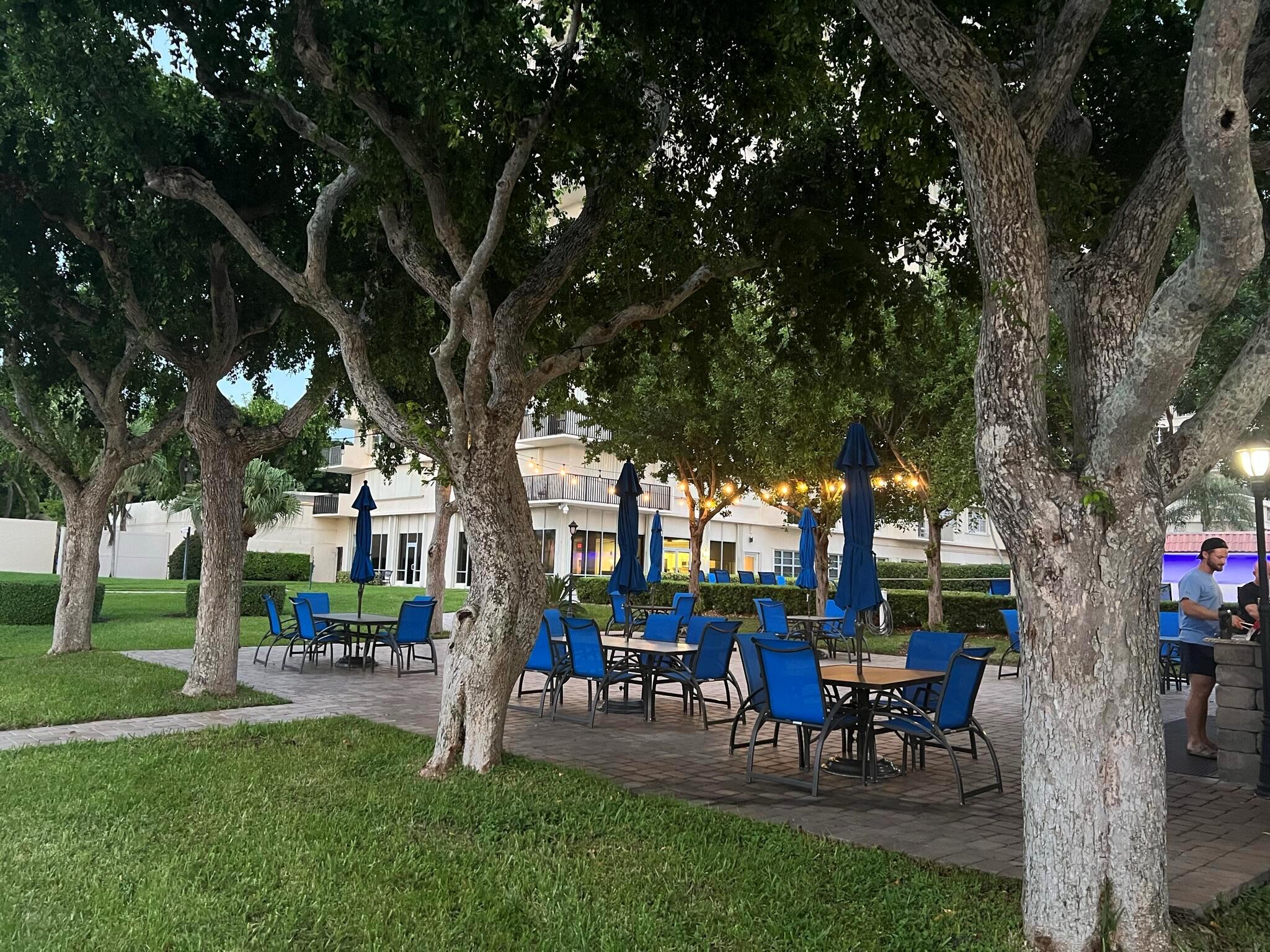 2121 N Ocean Boulevard 609w