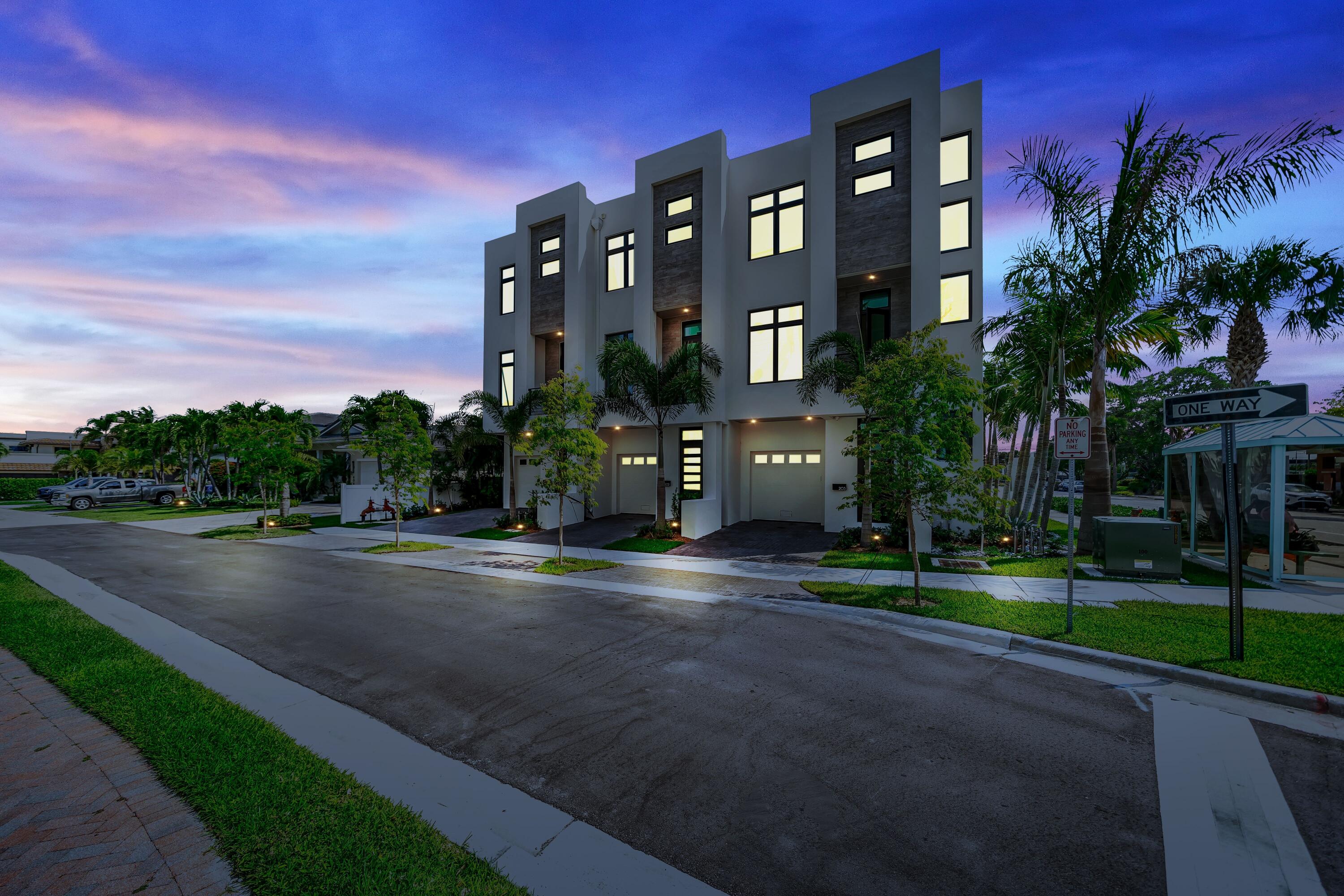 405 SE 6th Avenue 201