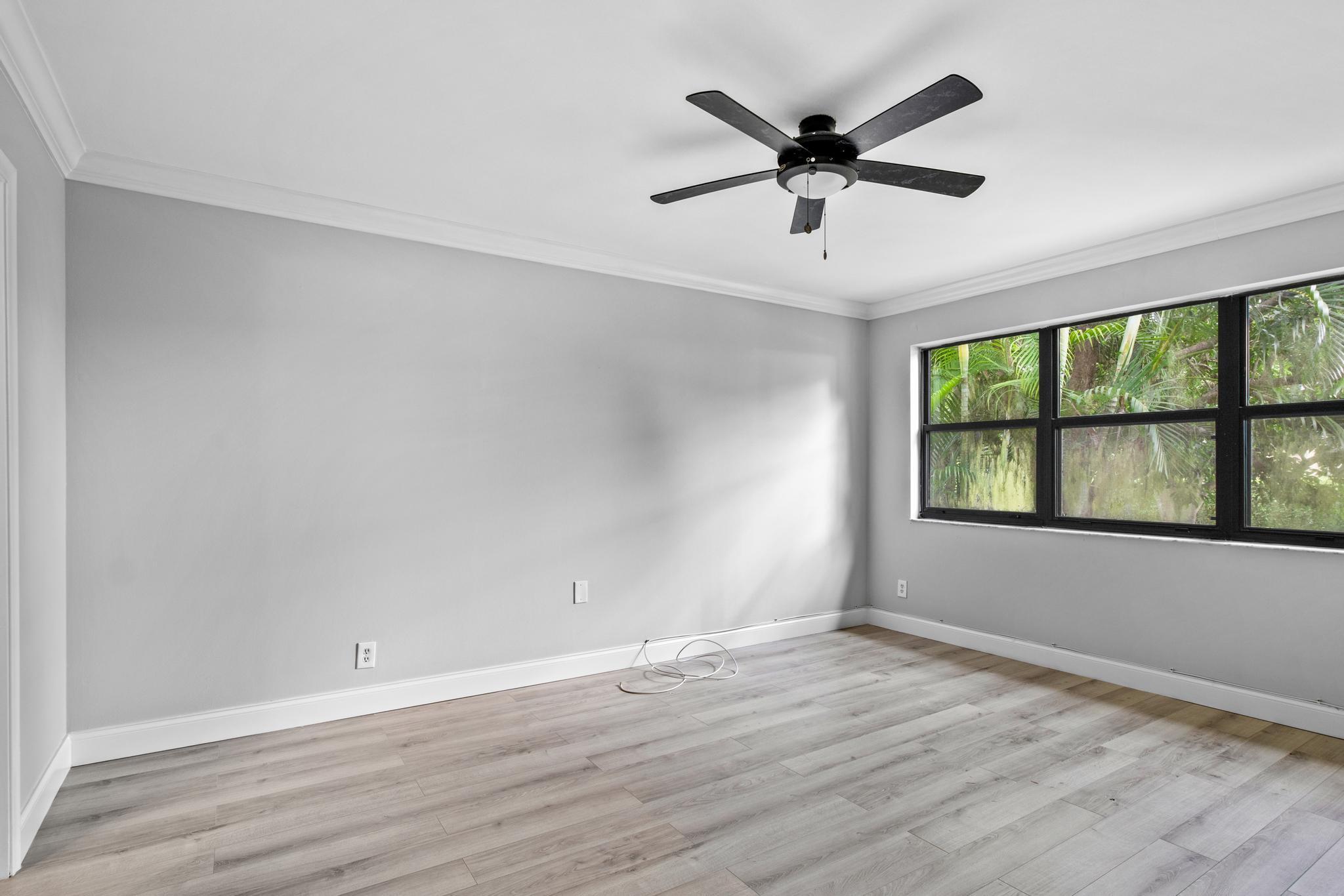 1120 Homewood Boulevard G204