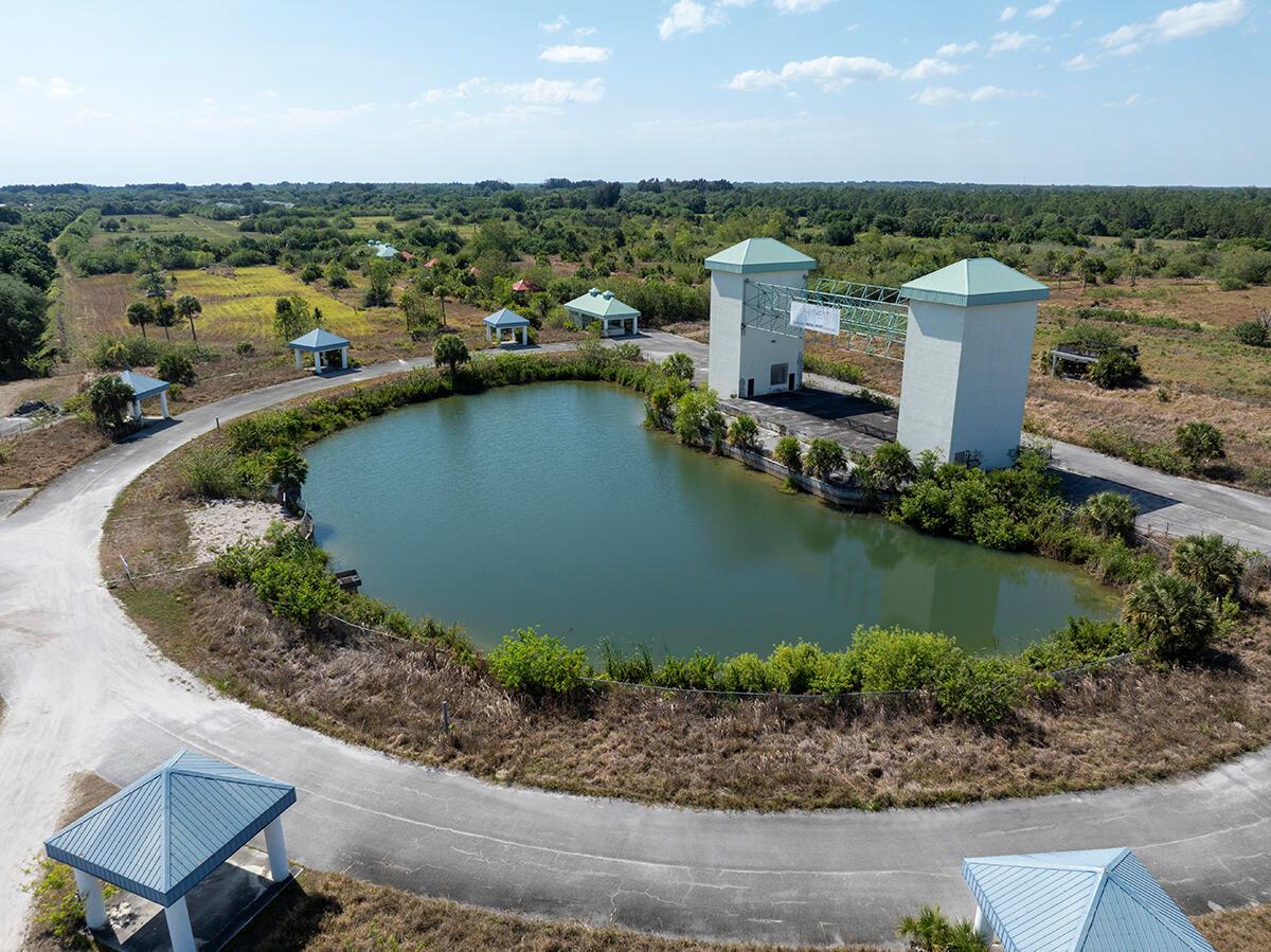 9600 Mesa Park Boulevard