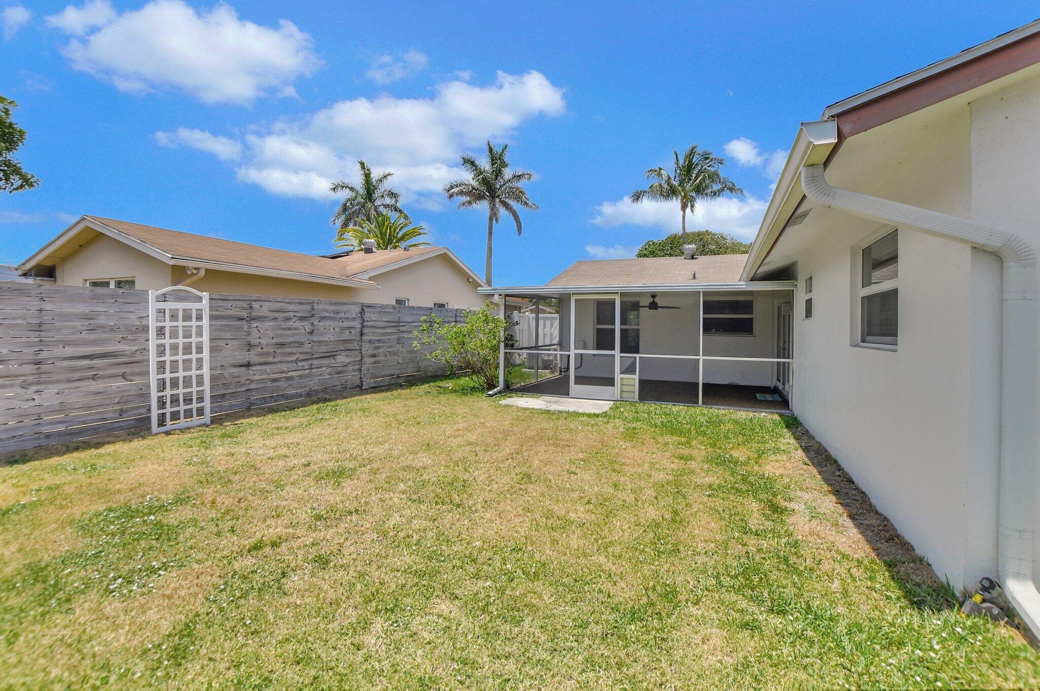3290 SW 1st Court, Deerfield Beach FL 33442