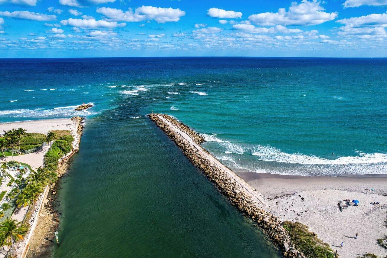 1305 Parkside Circle S