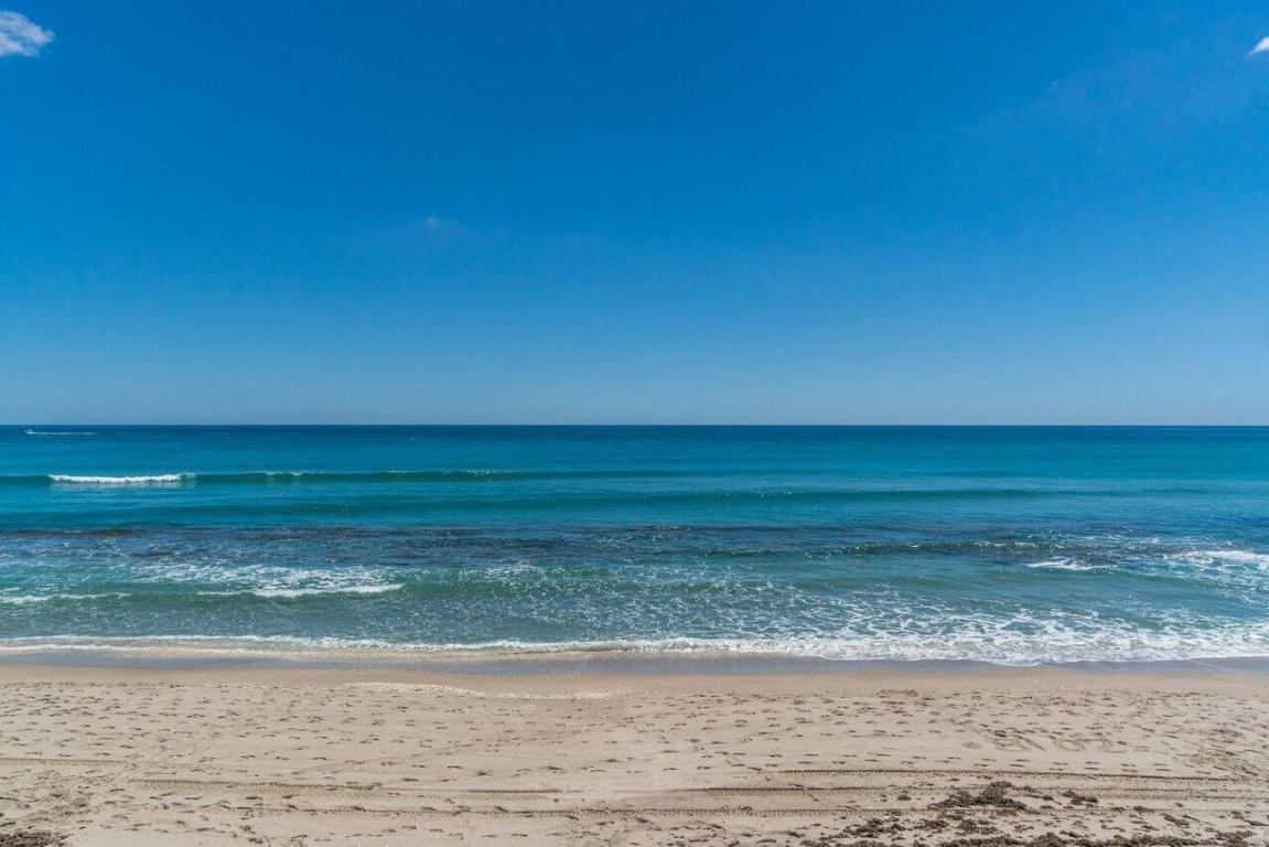 1305 Parkside Circle S