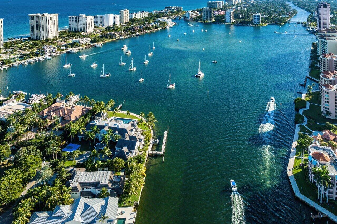 1305 Parkside Circle S