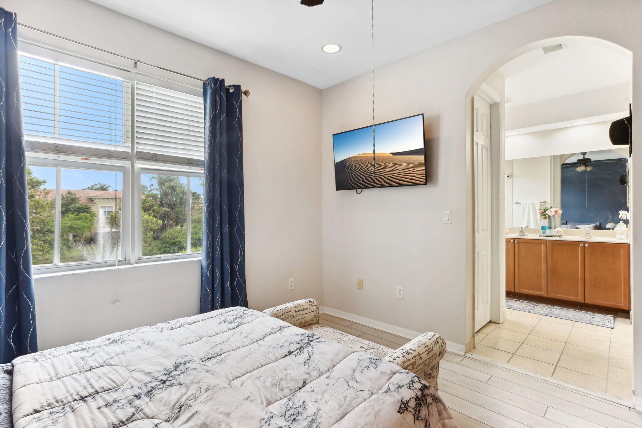 170 Lake Monterey Circle