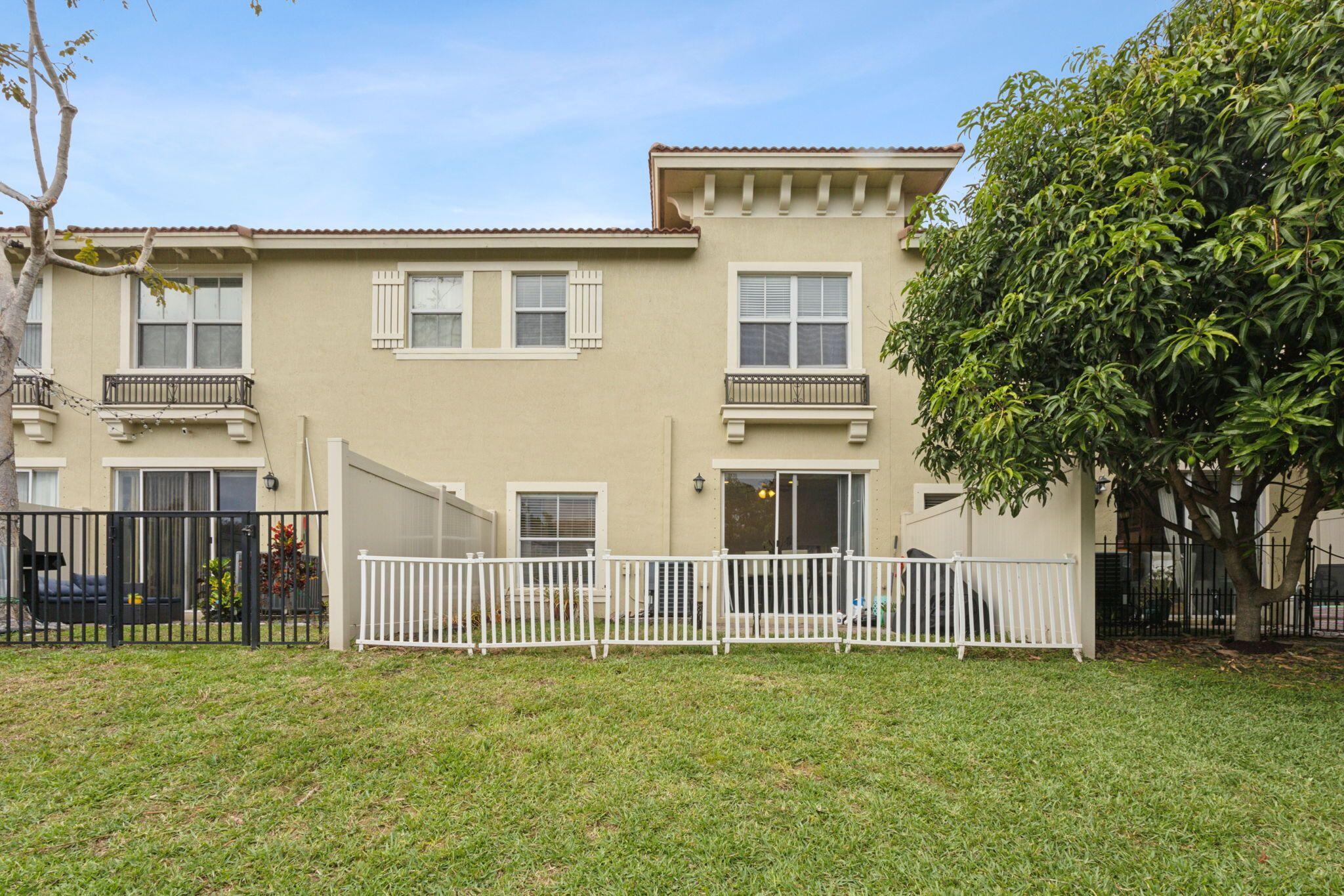 170 Lake Monterey Circle