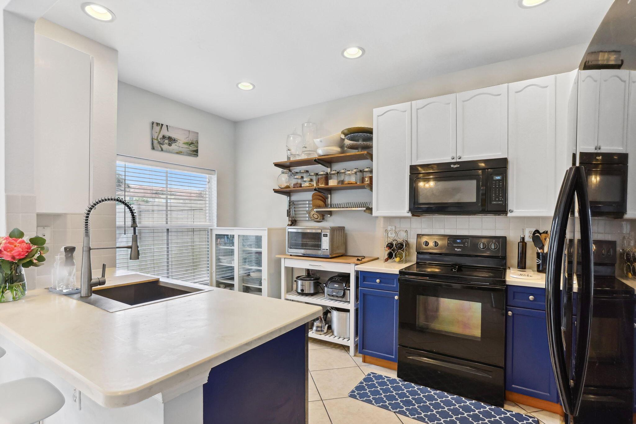 170 Lake Monterey Circle