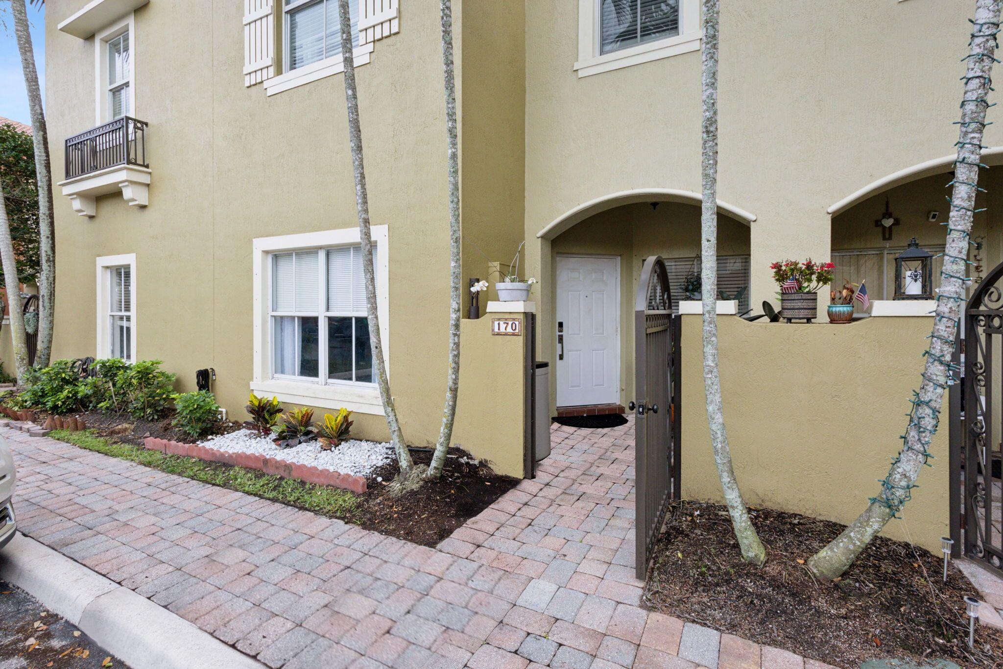 170 Lake Monterey Circle