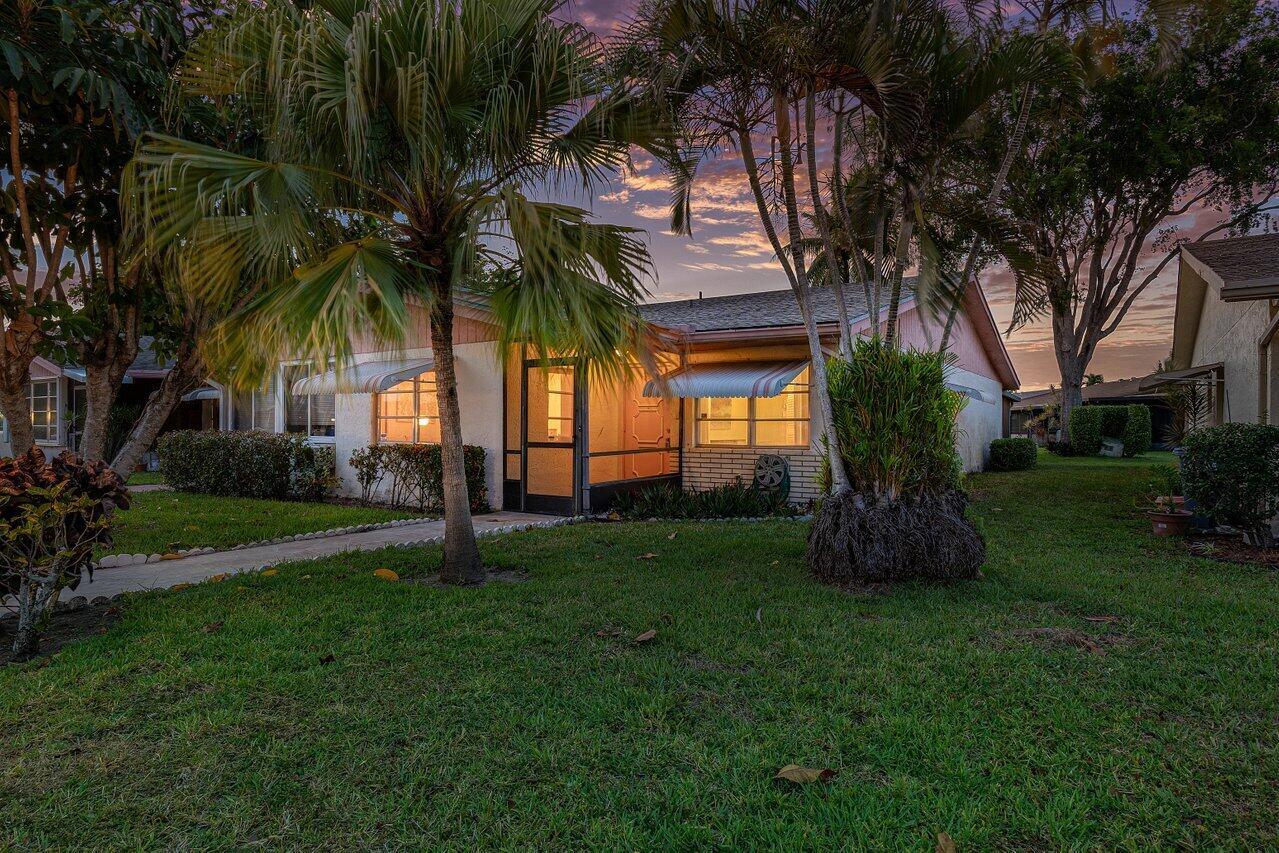 6069 La Palma Lane