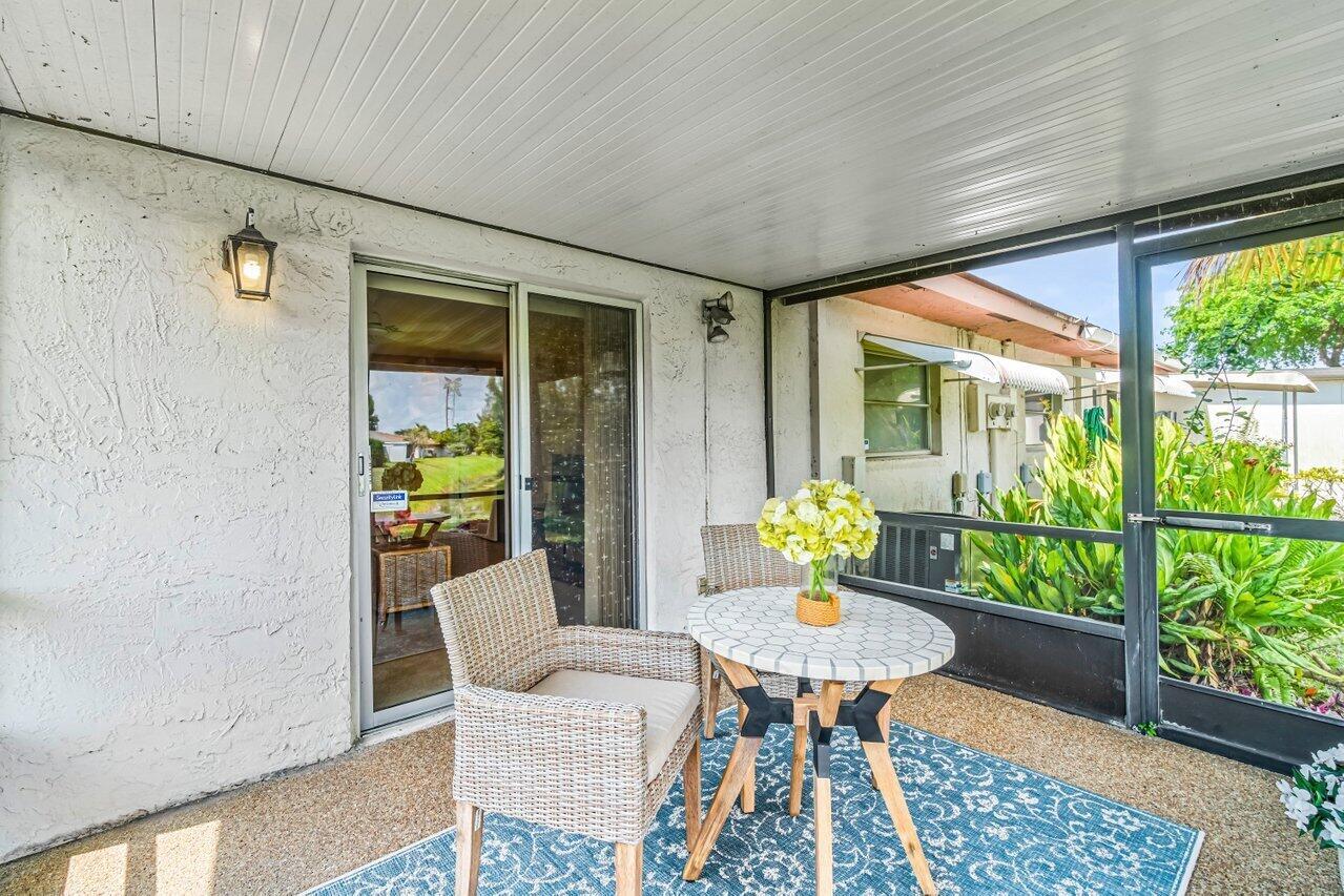 6069 La Palma Lane