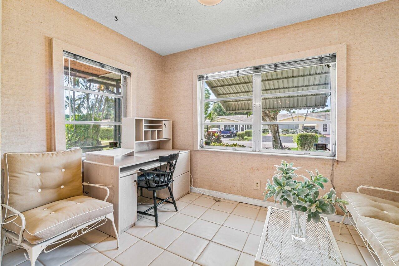 6069 La Palma Lane