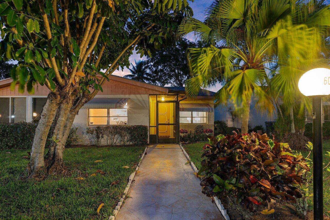 6069 La Palma Lane