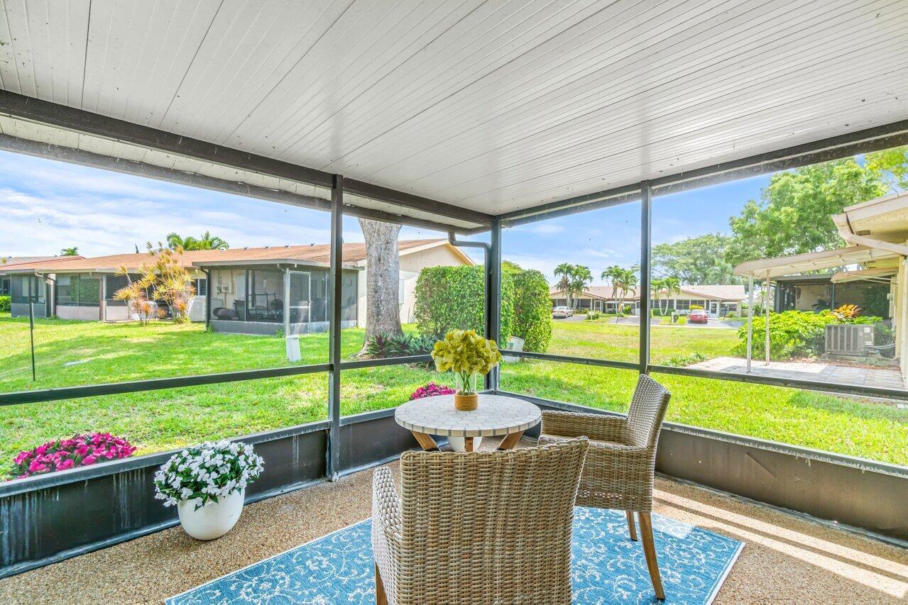 6069 La Palma Lane