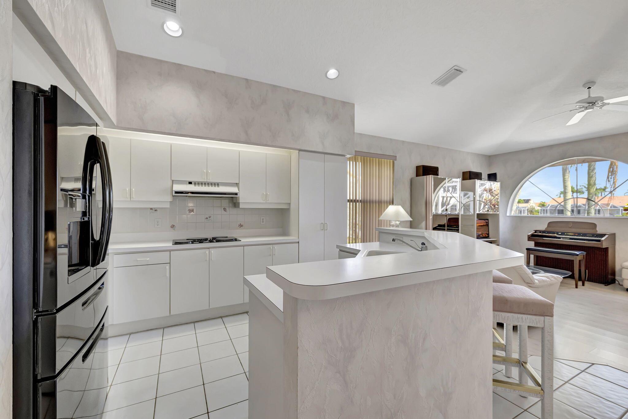 7677 Dorchester Road