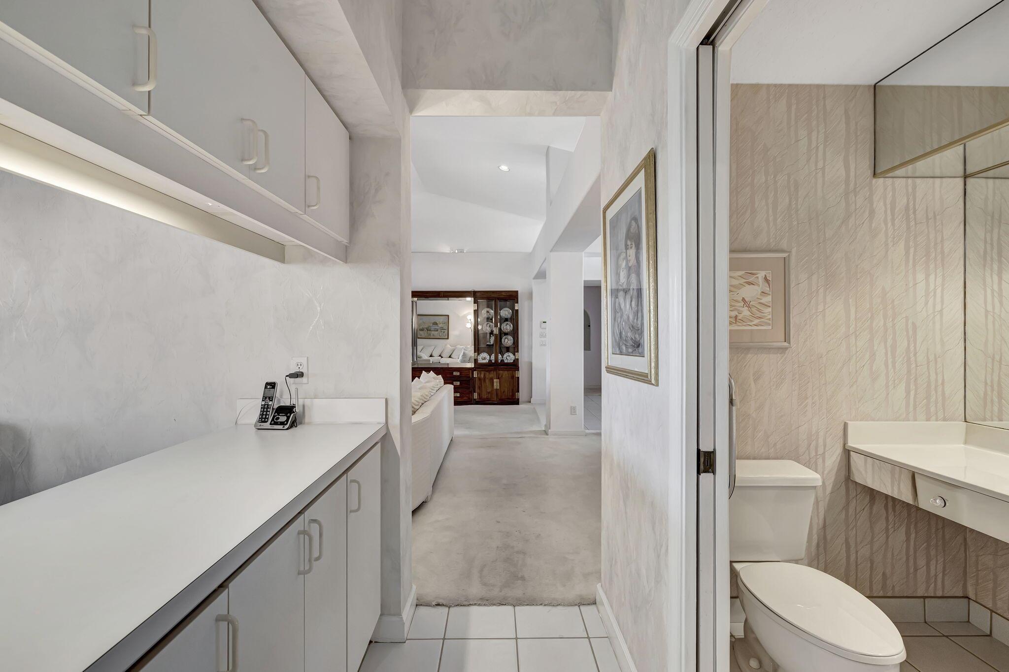 7677 Dorchester Road