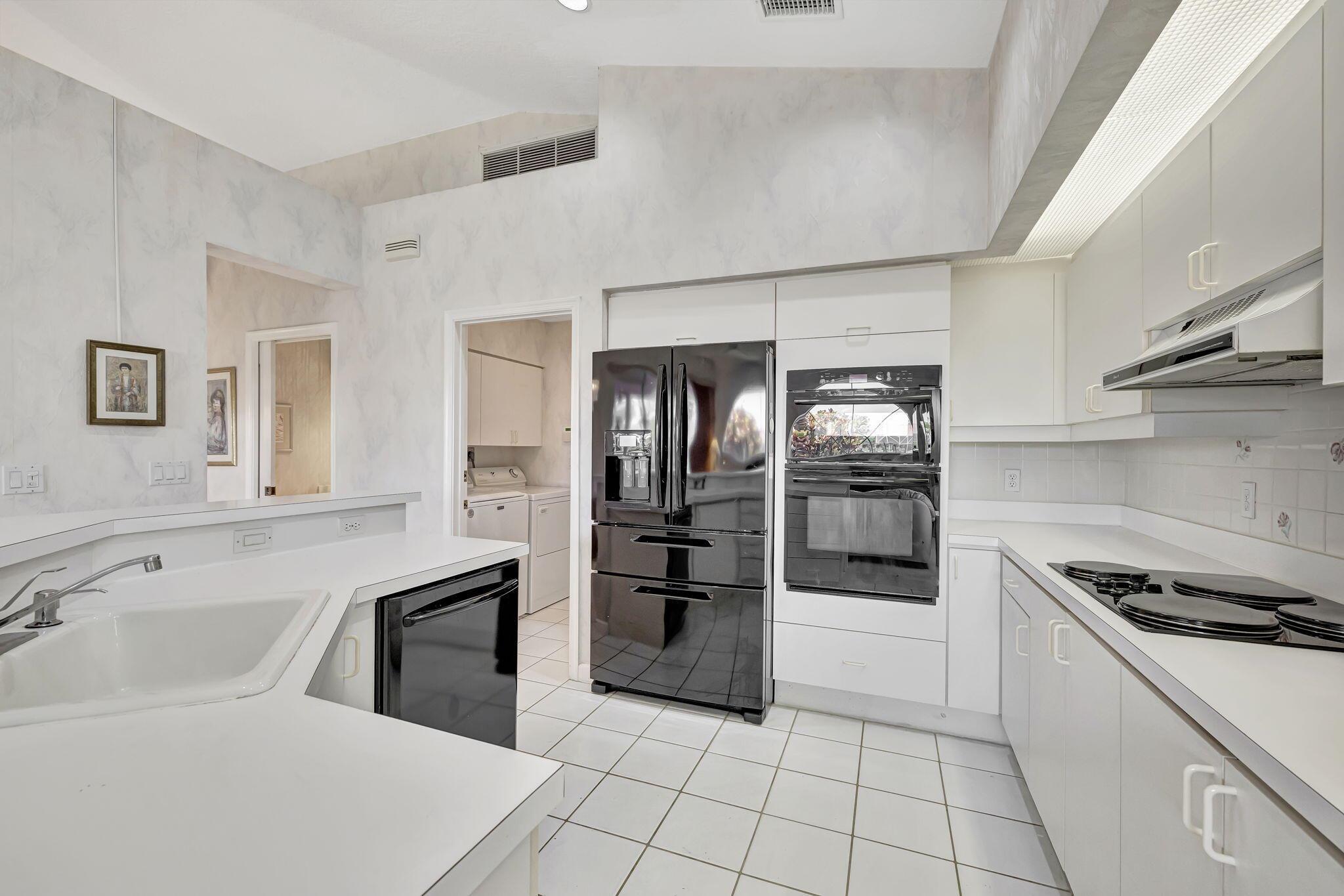 7677 Dorchester Road