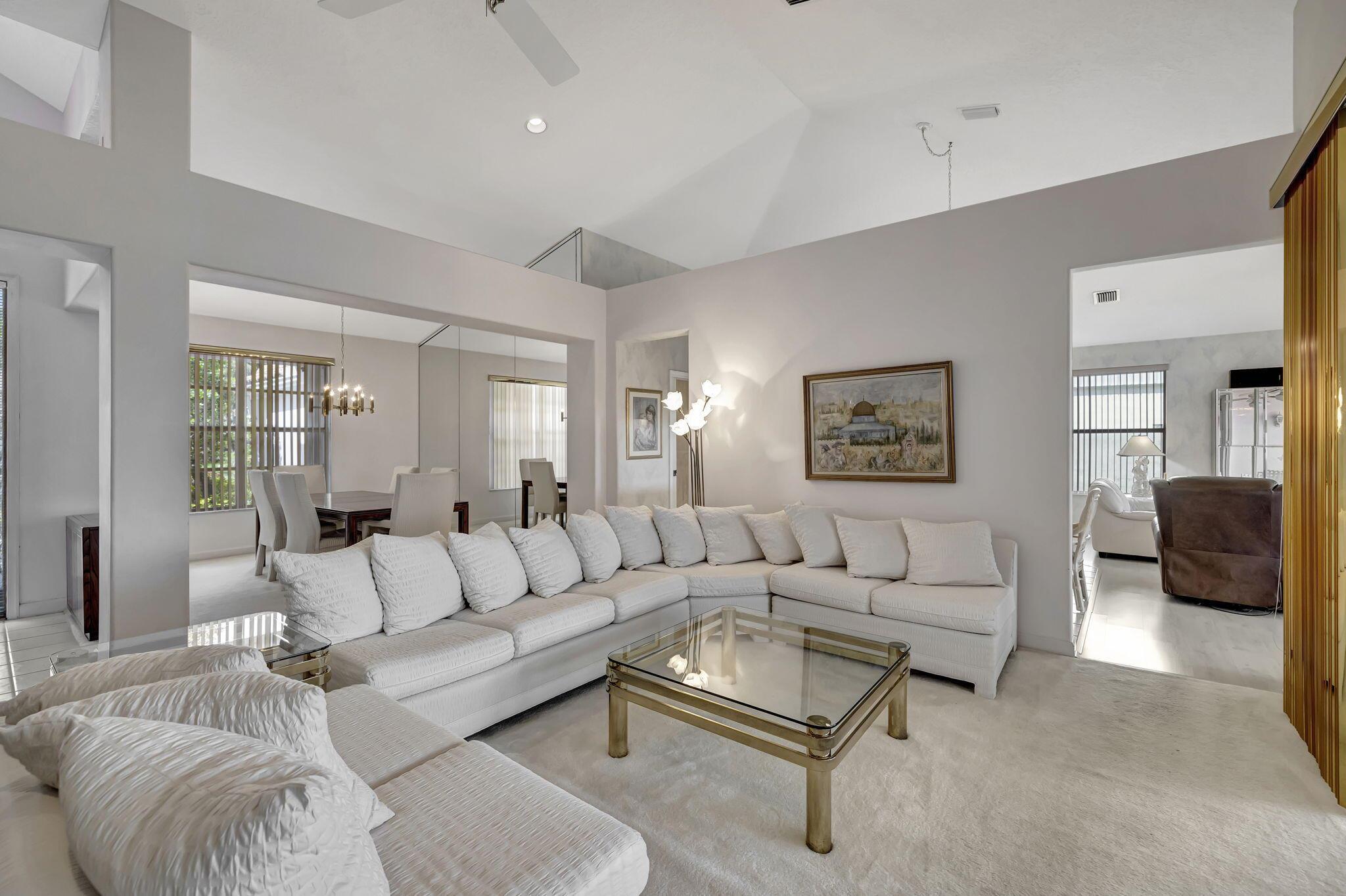 7677 Dorchester Road