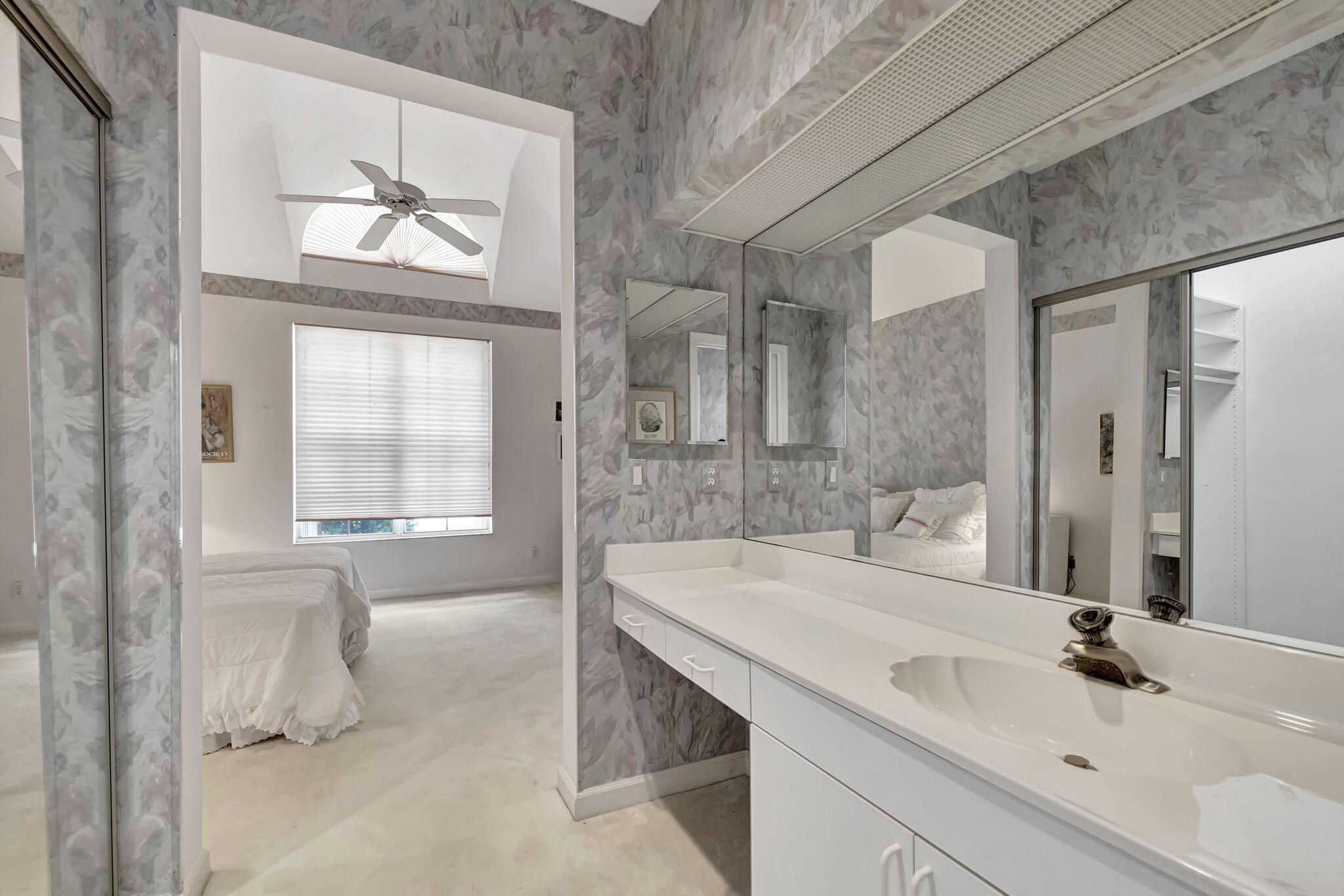 7677 Dorchester Road