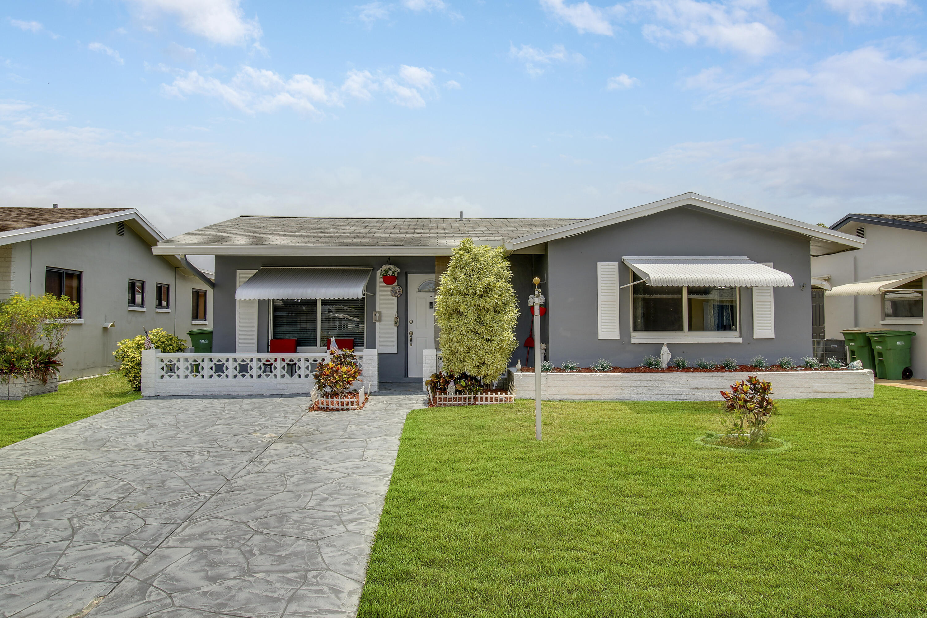 5718 NW 65th Avenue