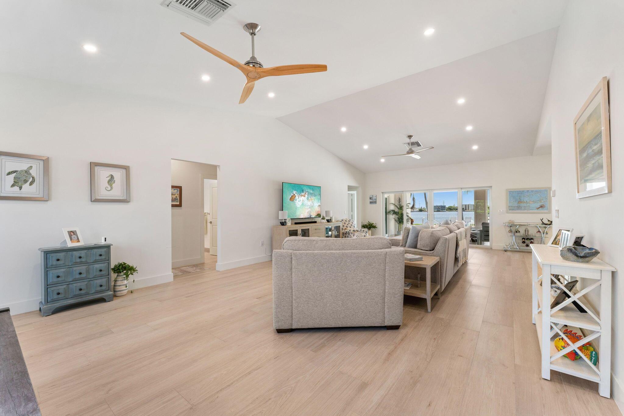 1025 N Atlantic Drive