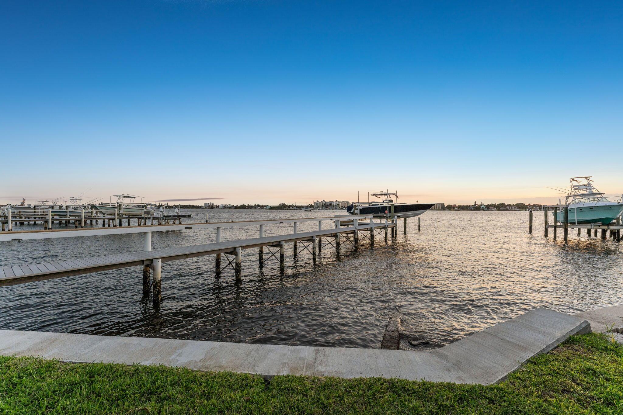 1025 N Atlantic Drive